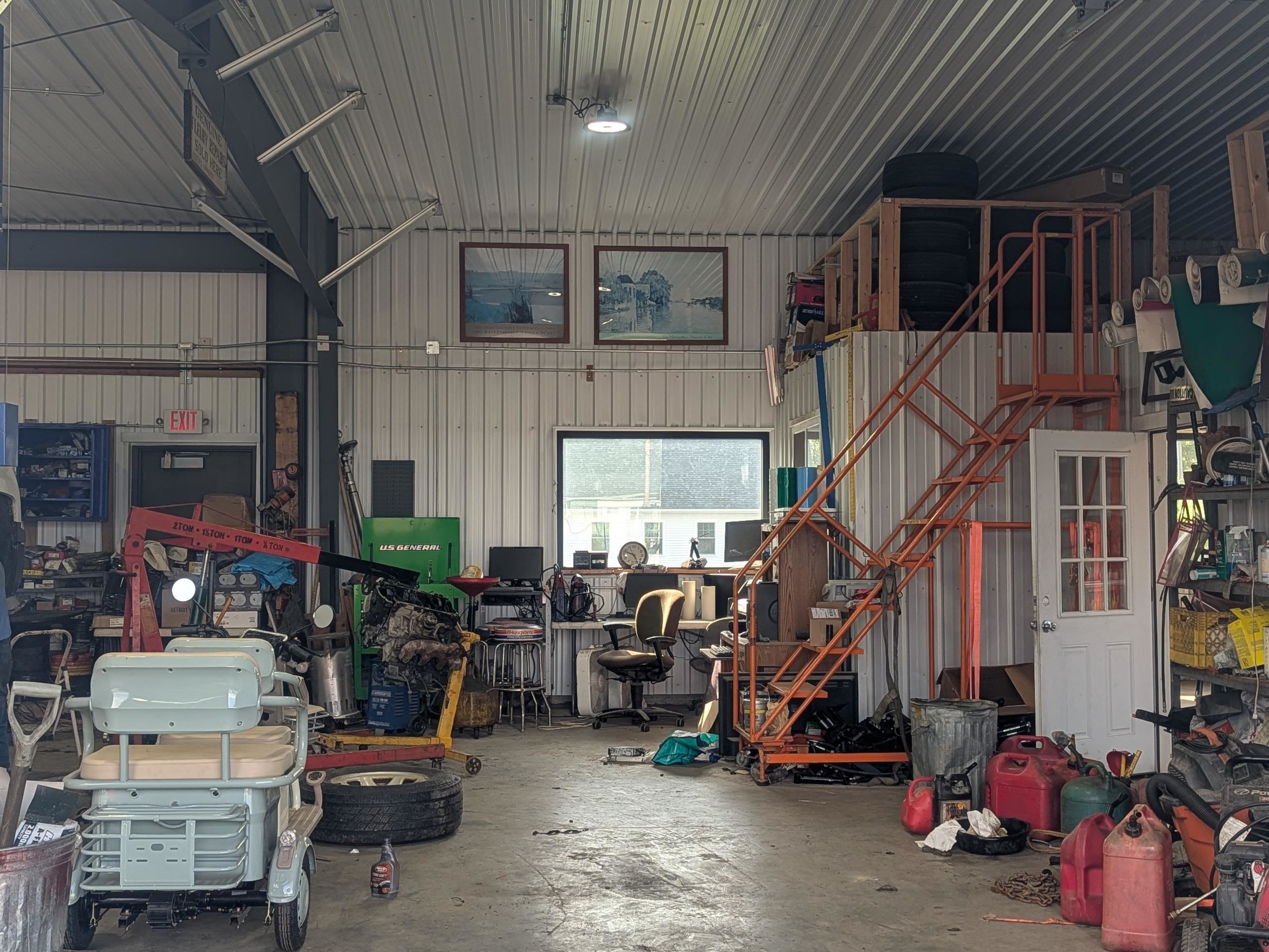 main property photo 14