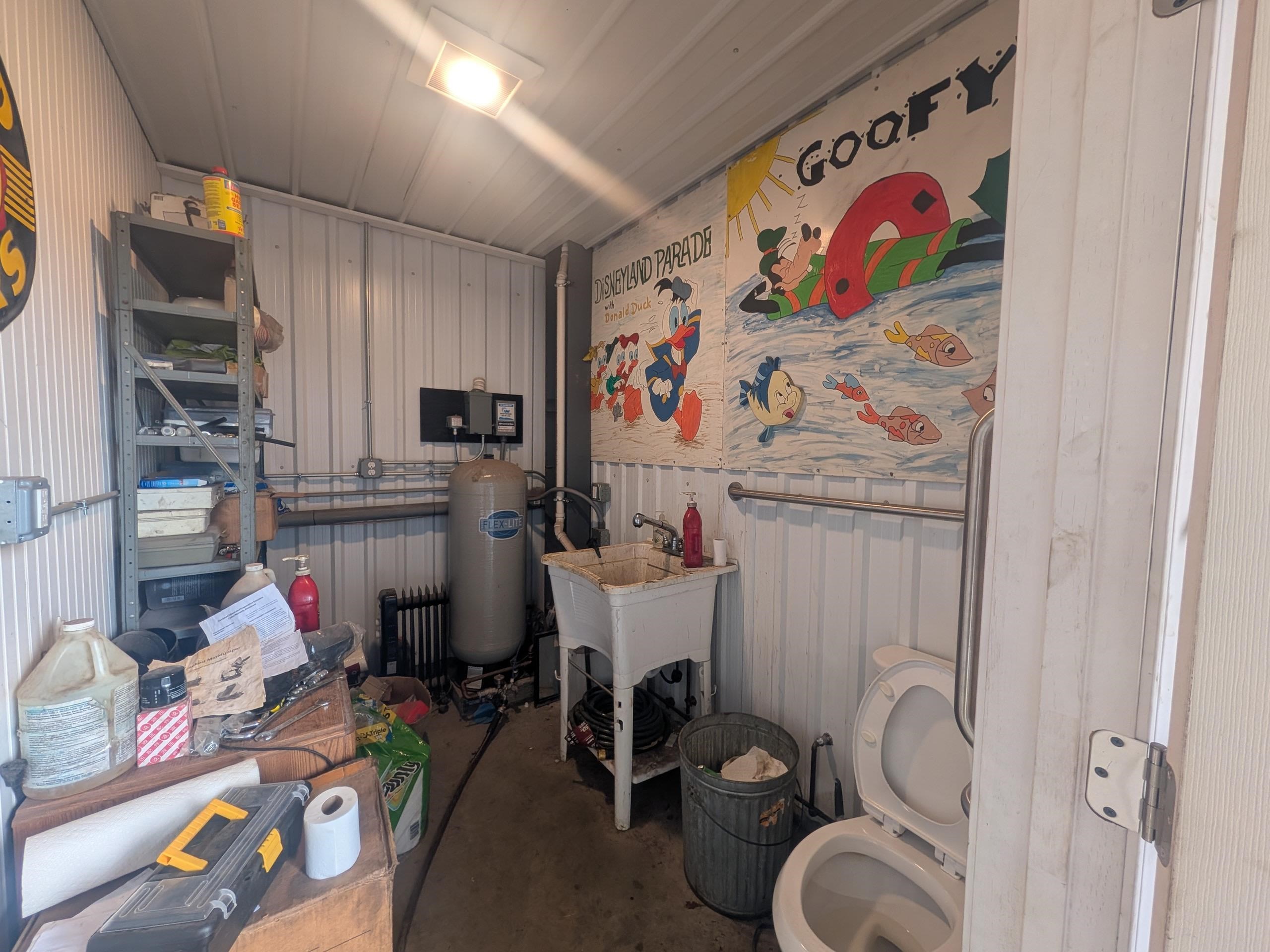 main property photo 8