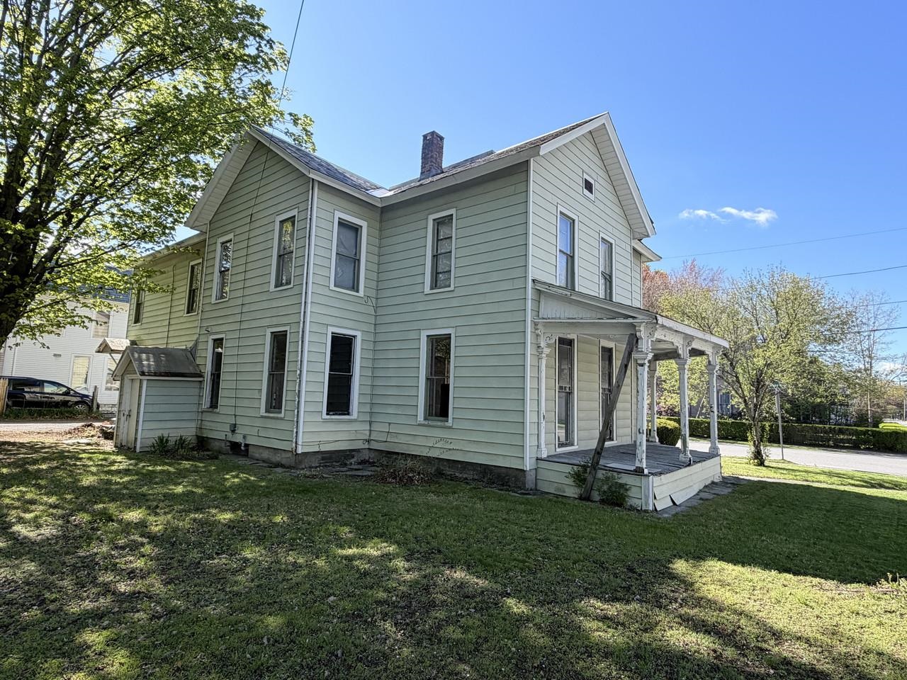 main property photo 12