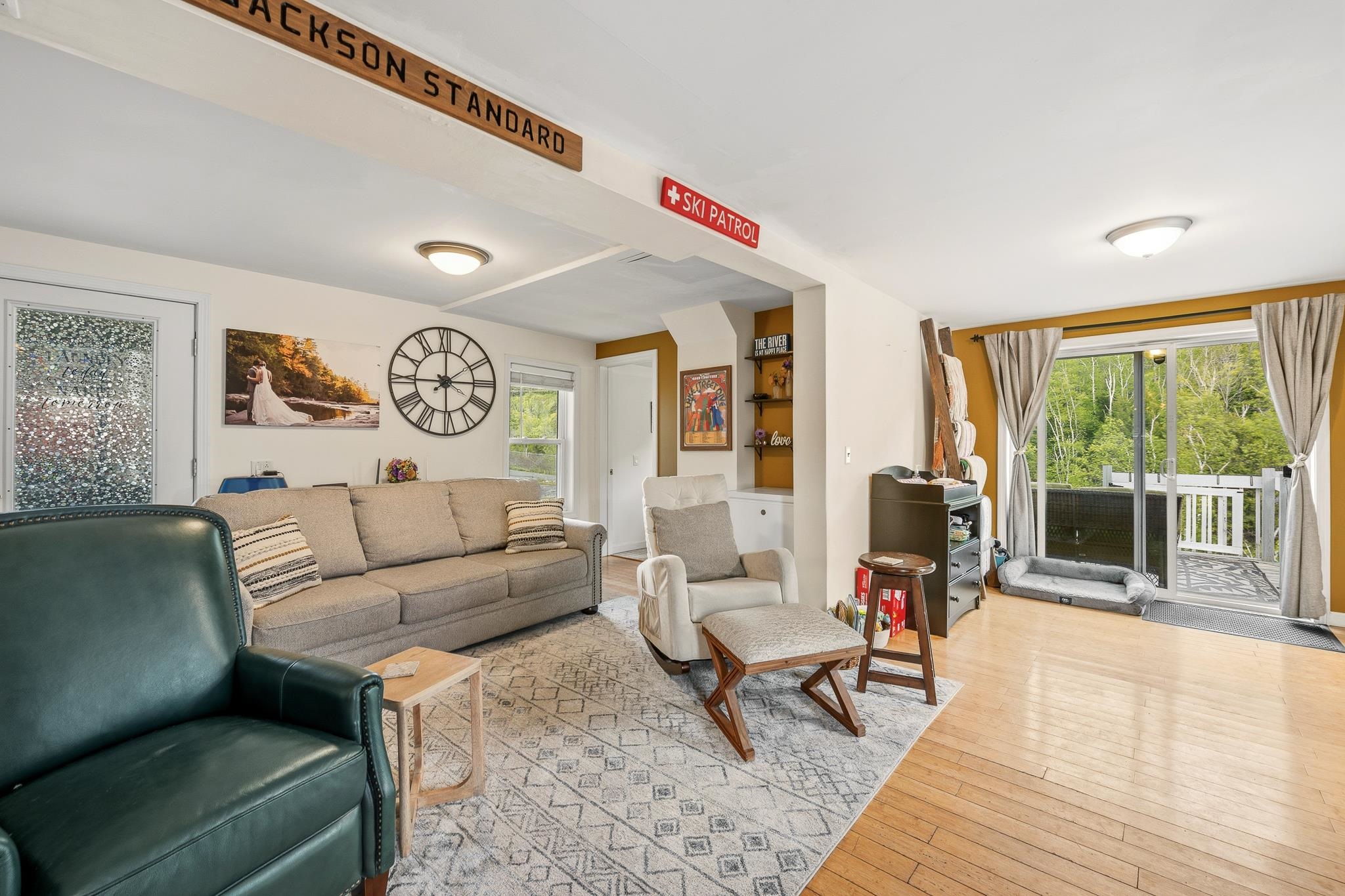 main property photo 23