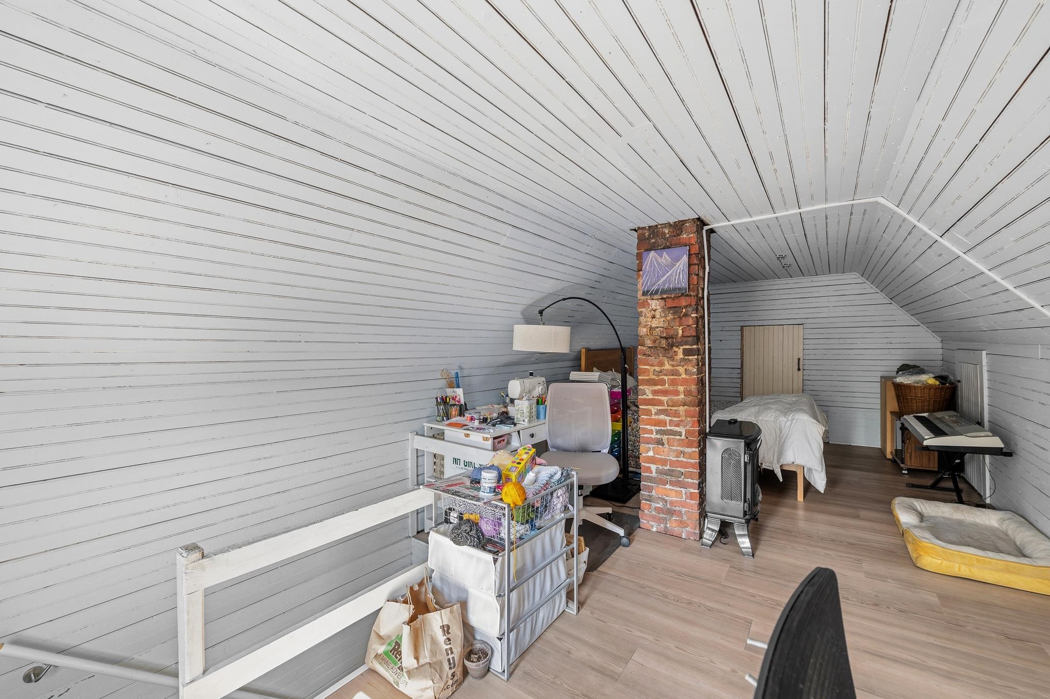 main property photo 58