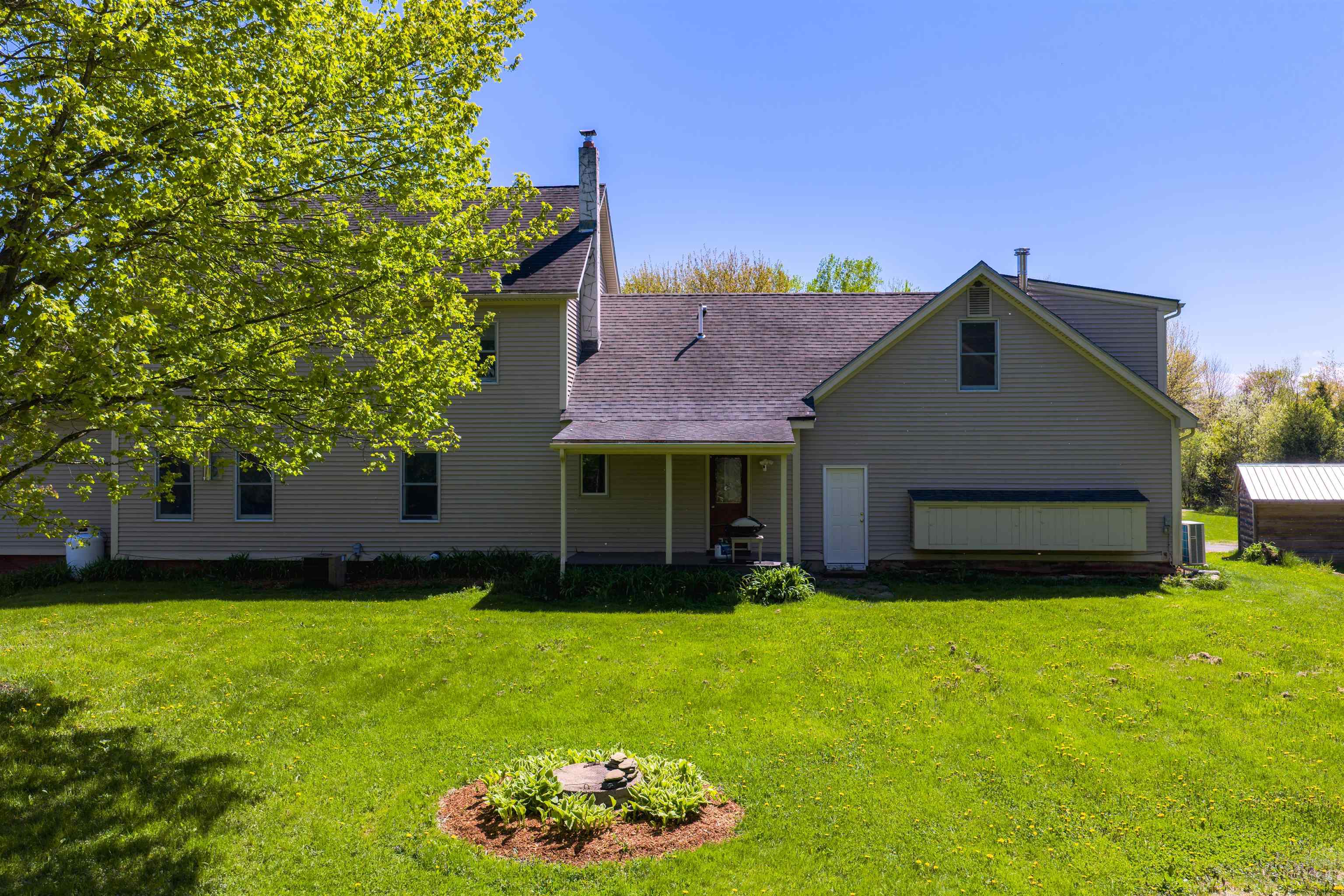 main property photo 45