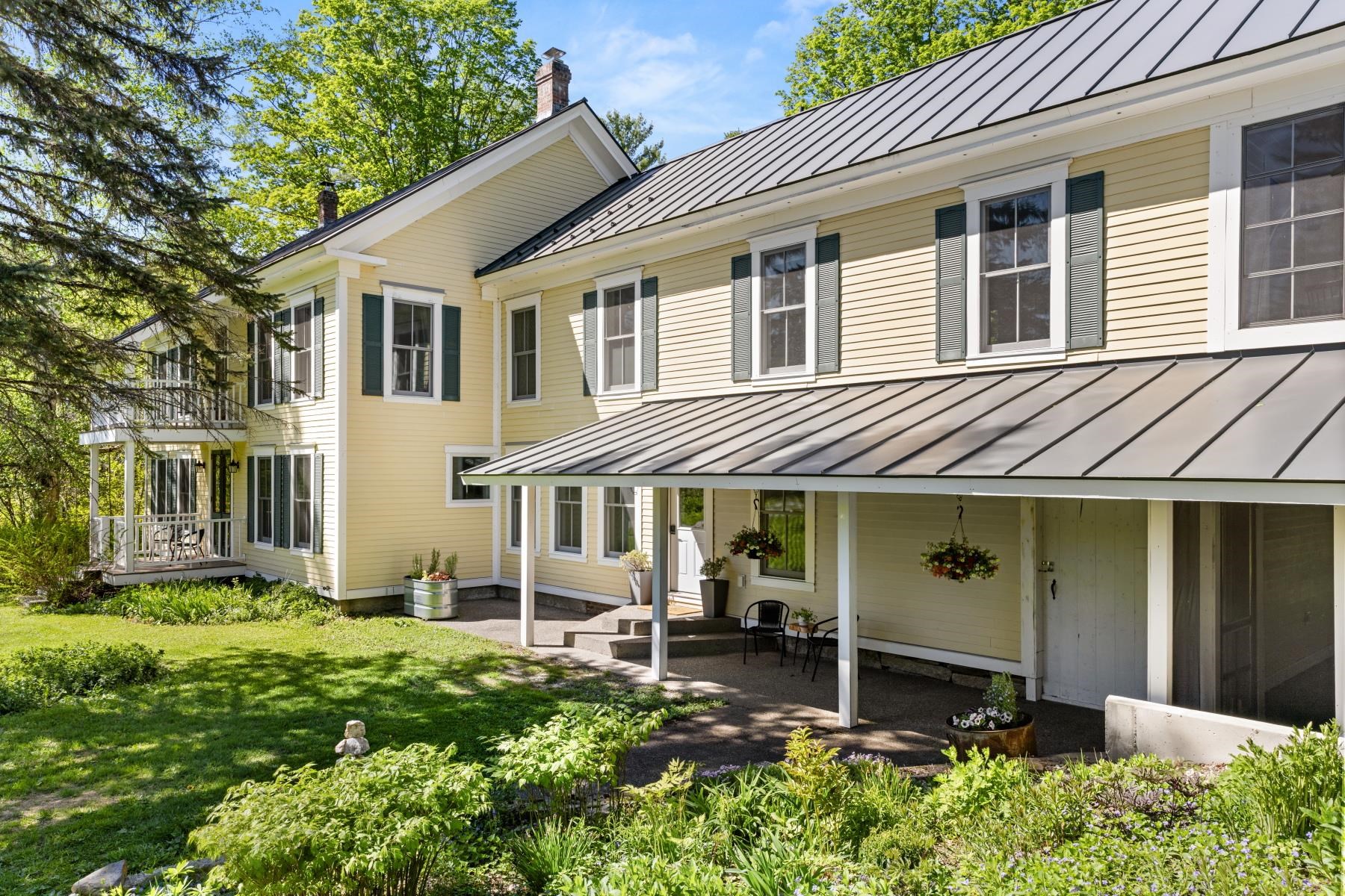 main property photo 35