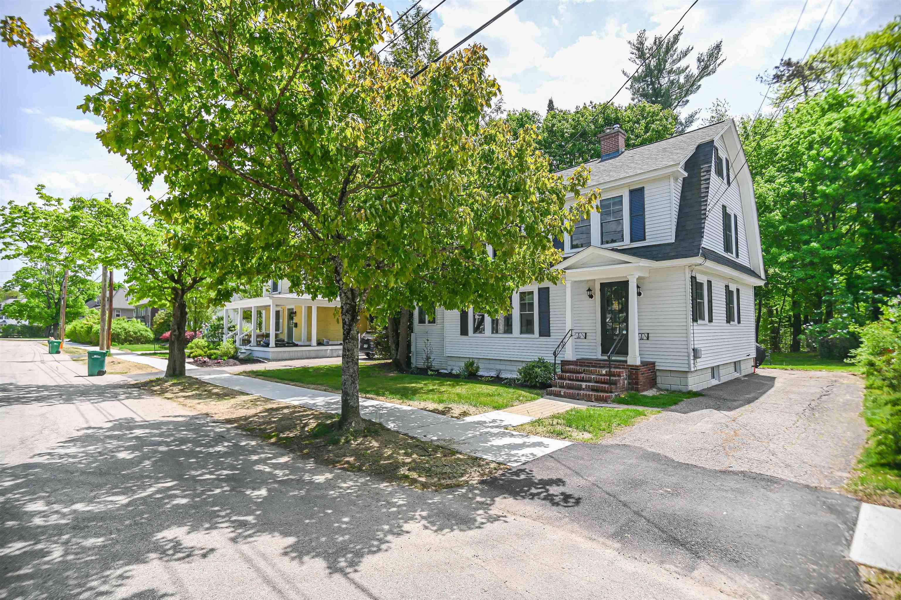 main property photo 44