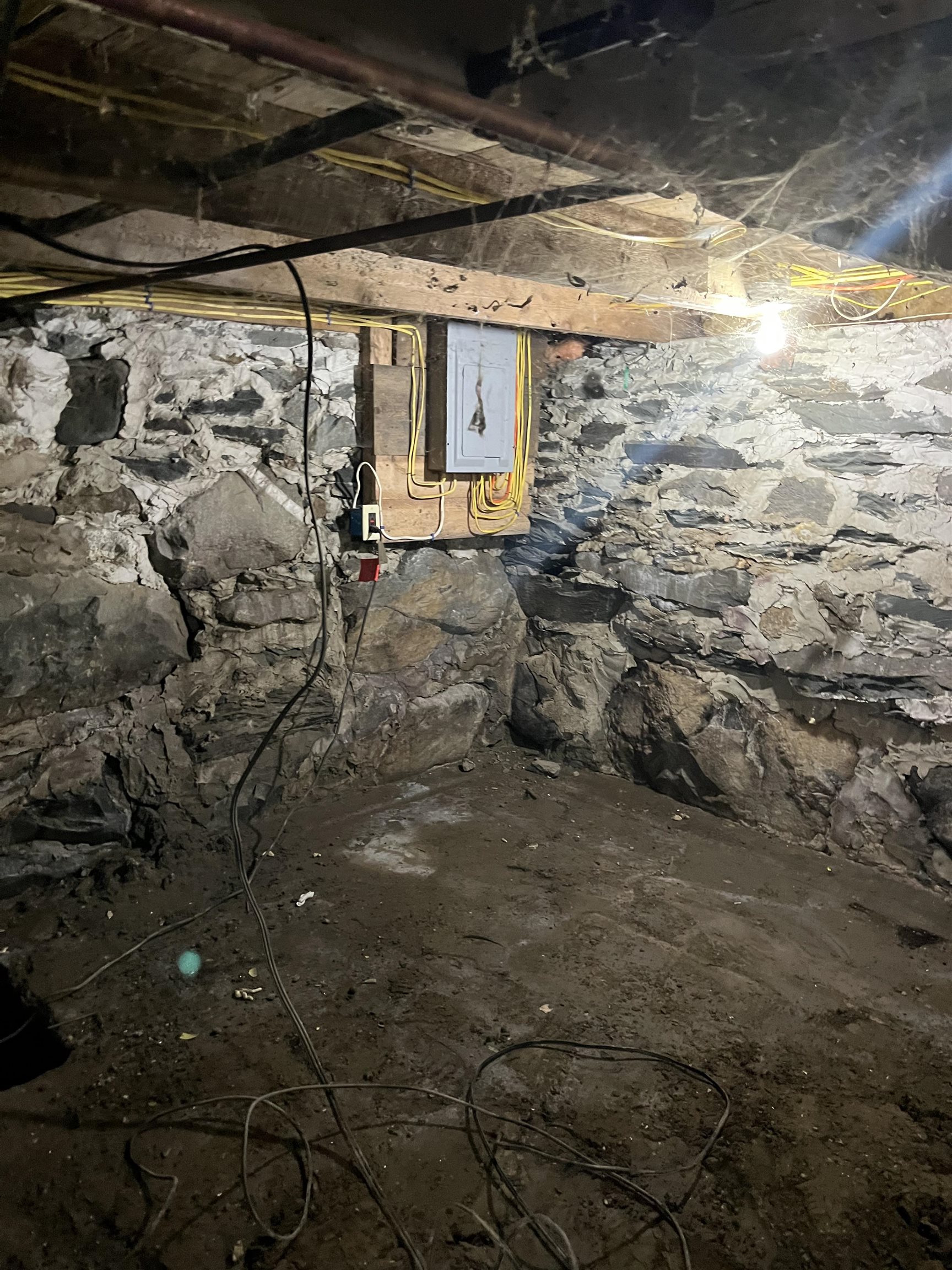 main property photo 28