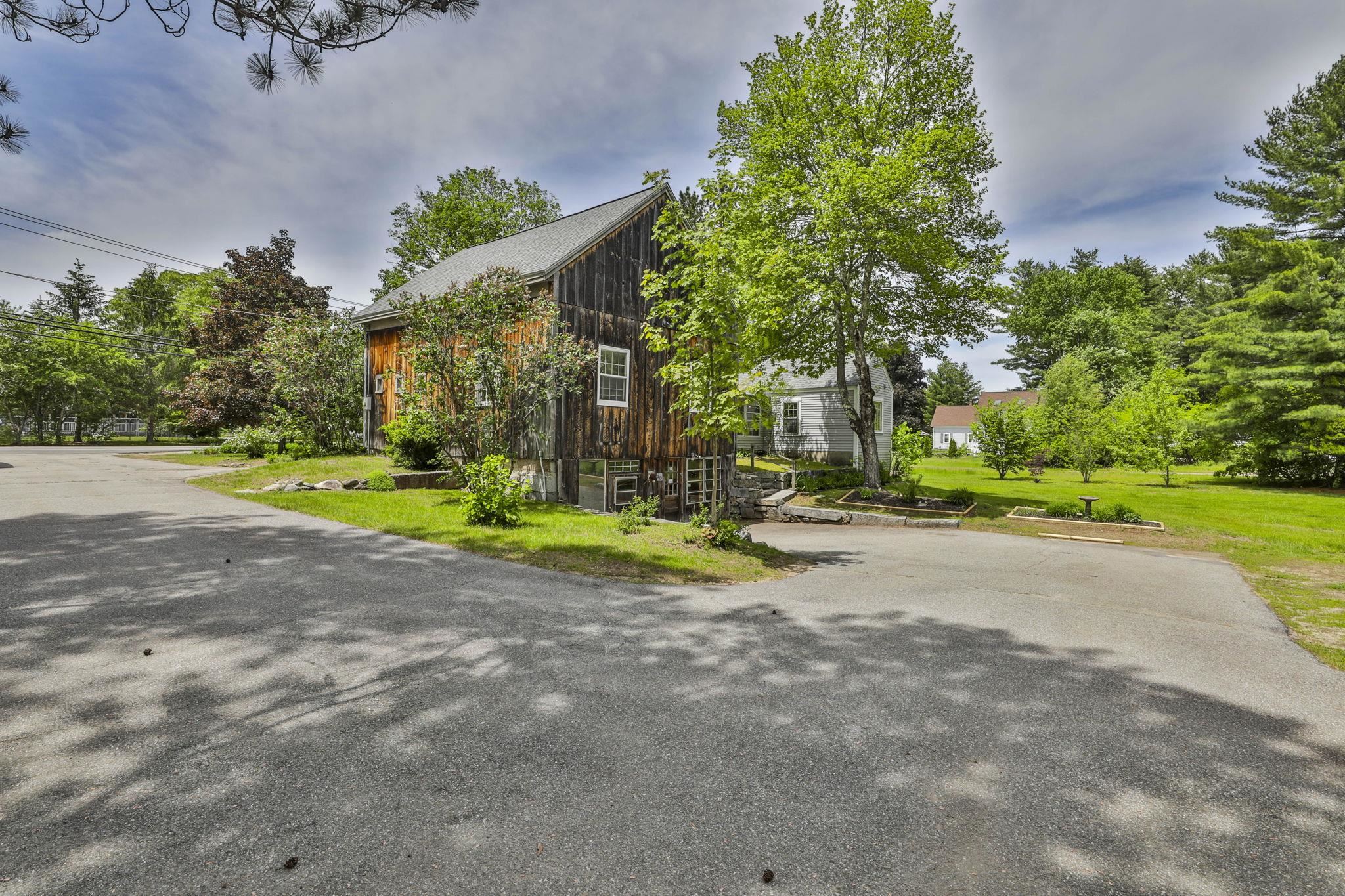 main property photo 8