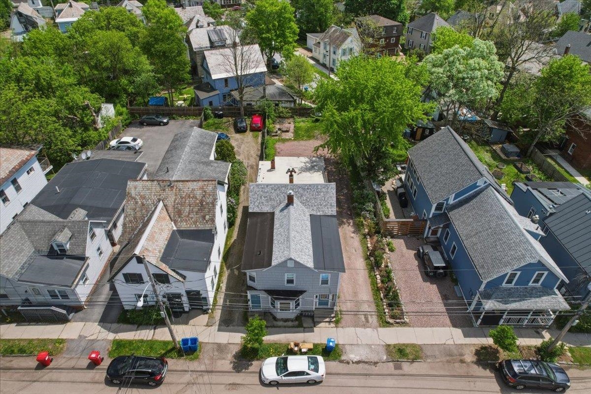 main property photo 54