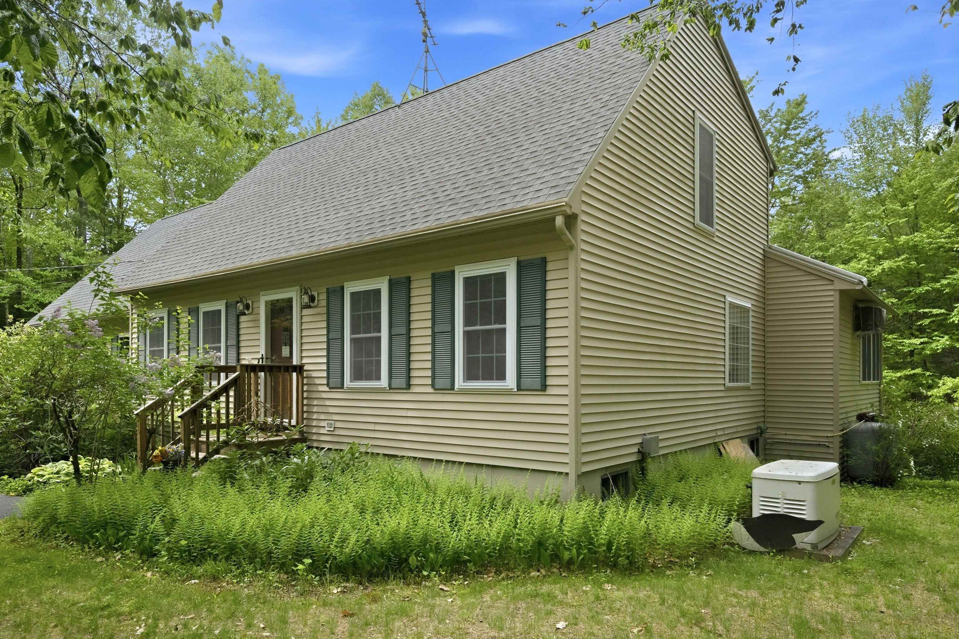 main property photo 34
