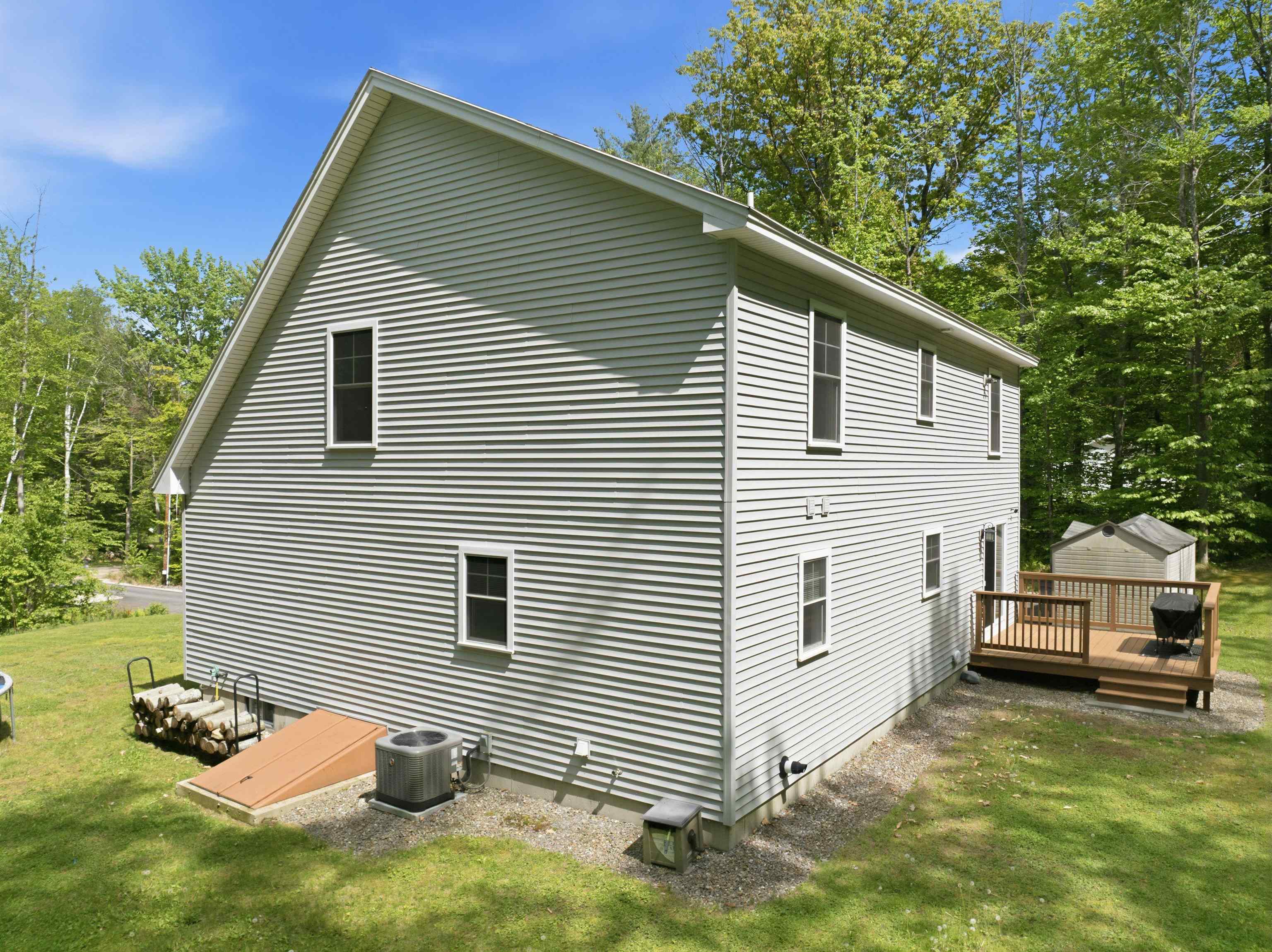 main property photo 42