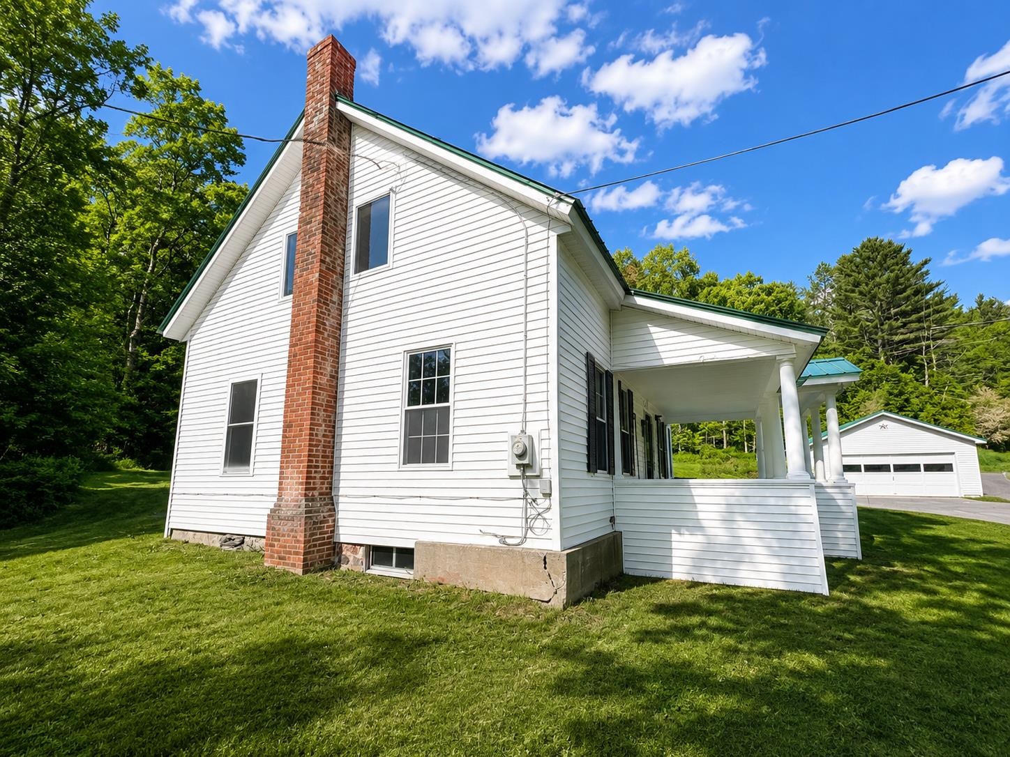 main property photo 25