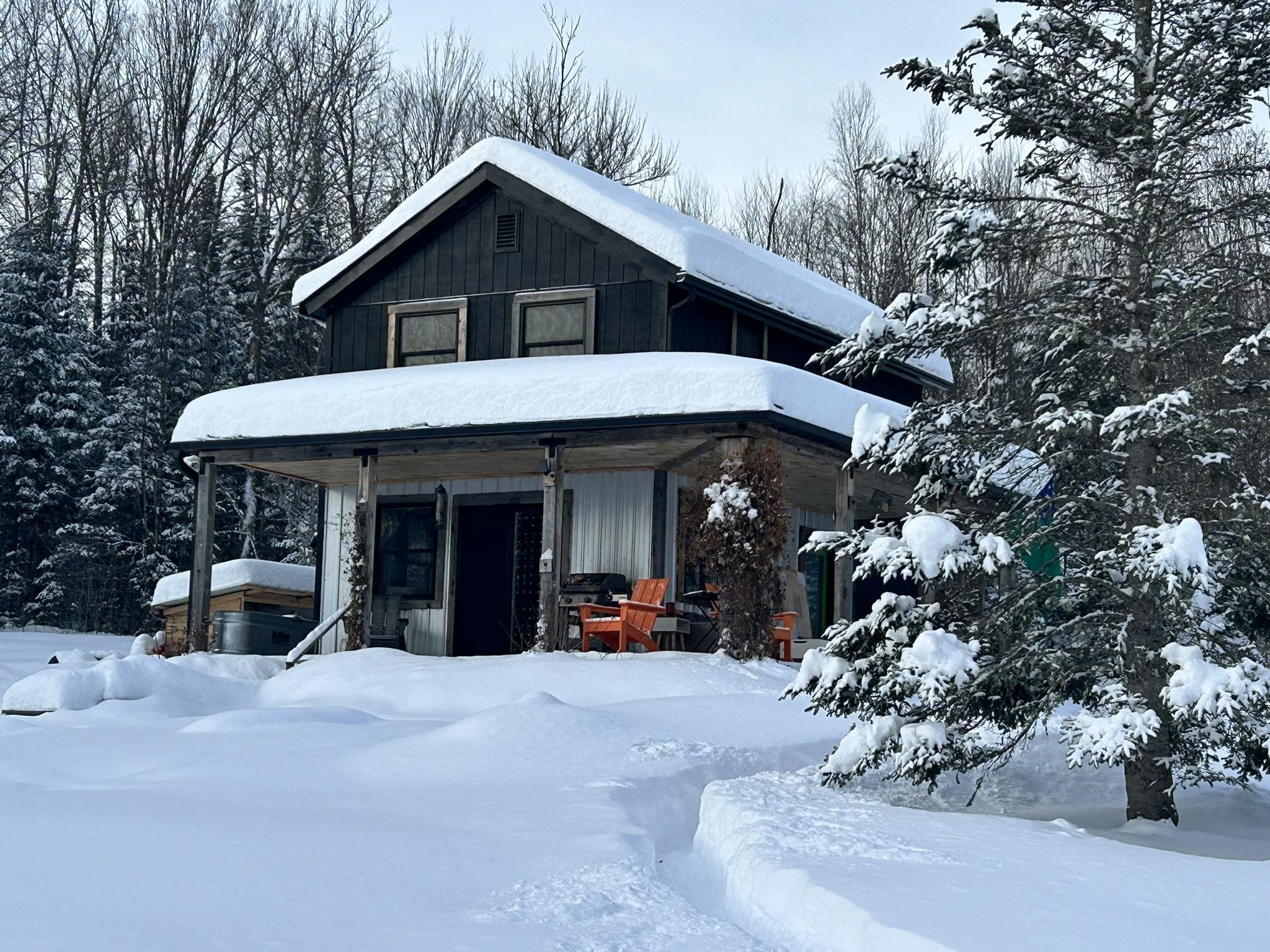 main property photo 50