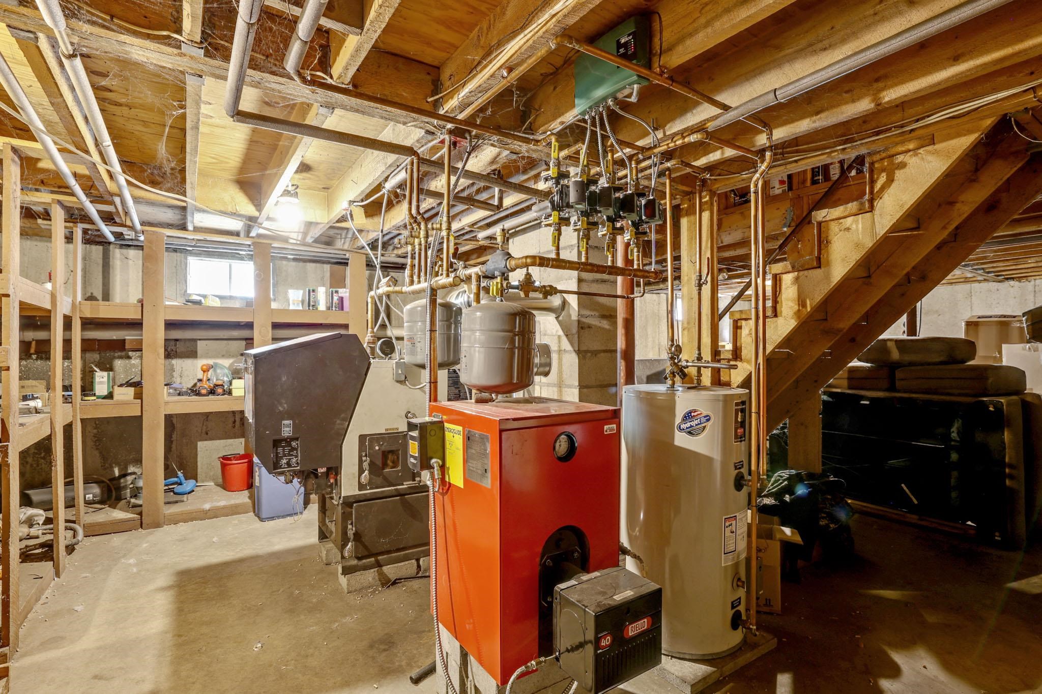 main property photo 24