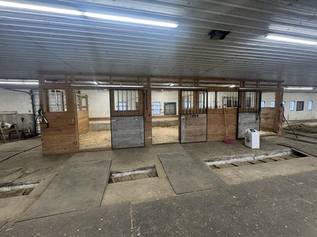 main property photo 54