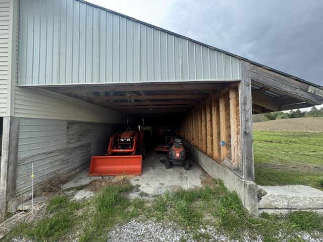 main property photo 58