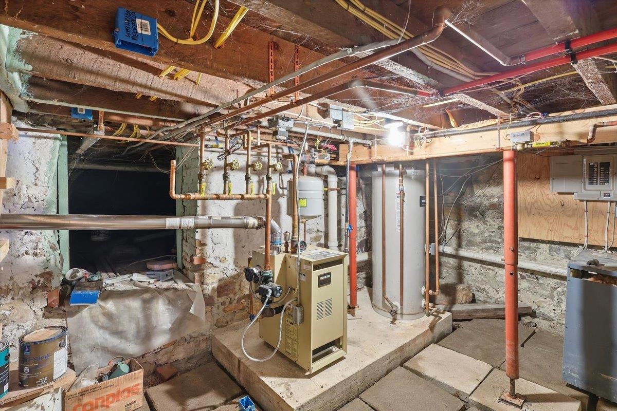 main property photo 15