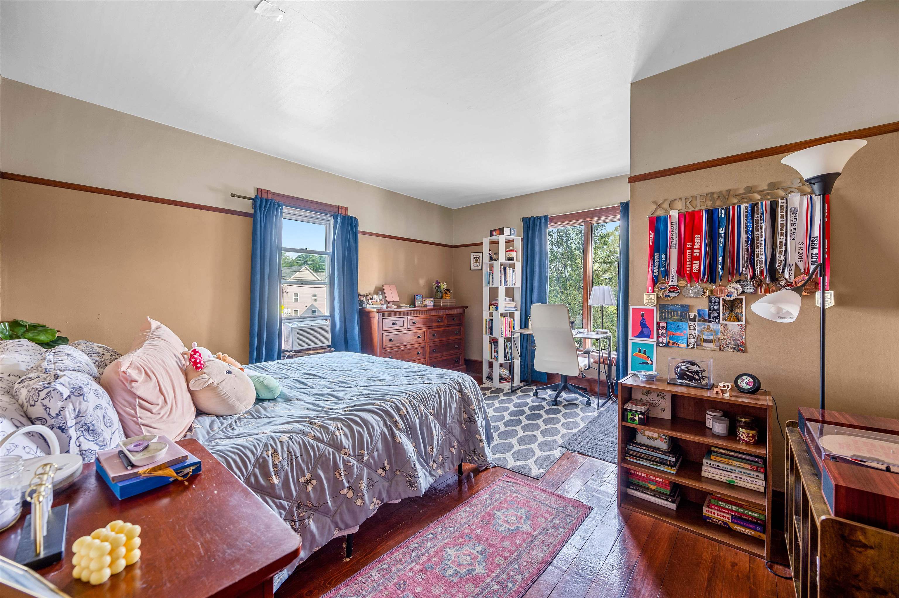 main property photo 30
