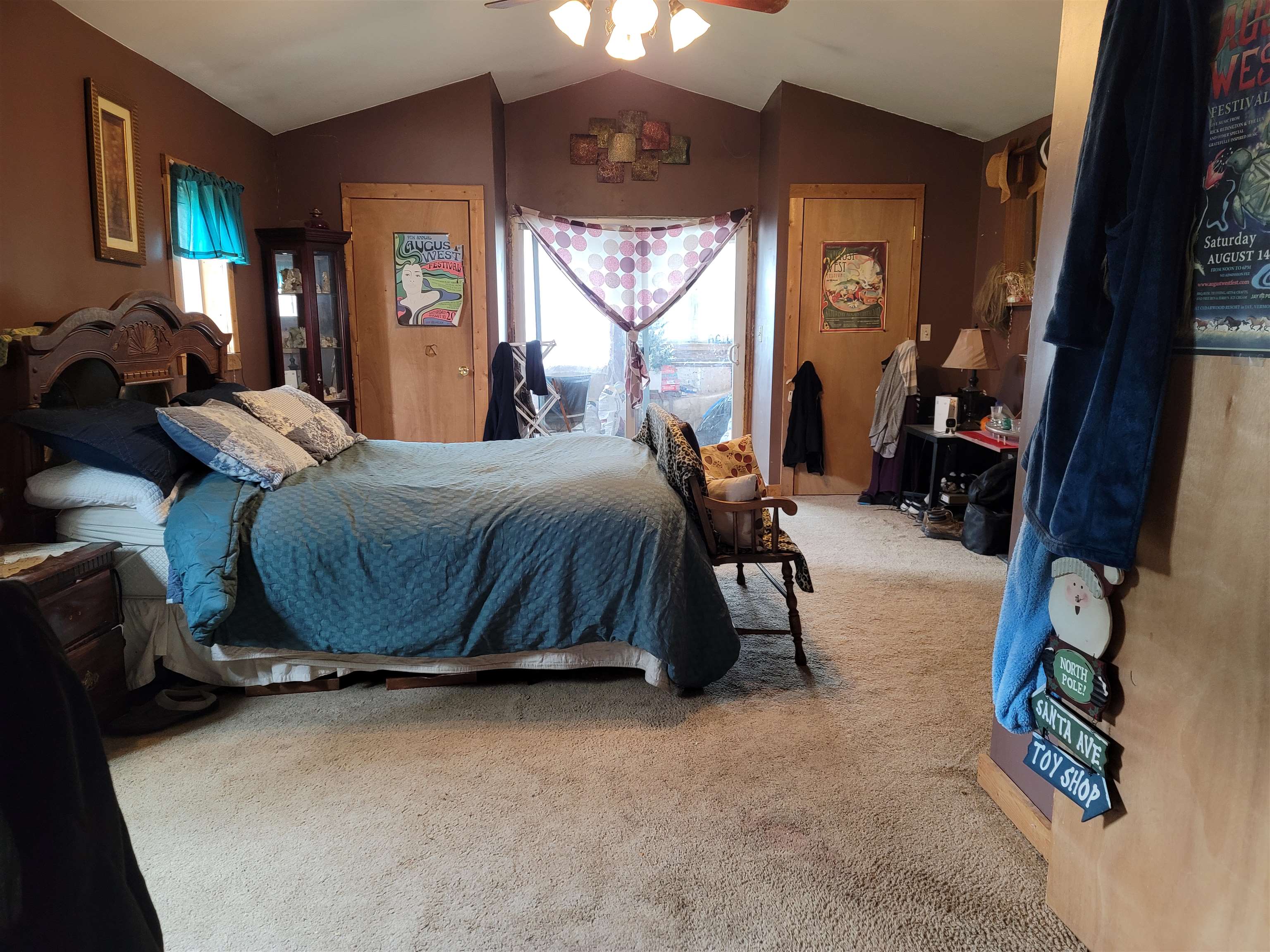 main property photo 16