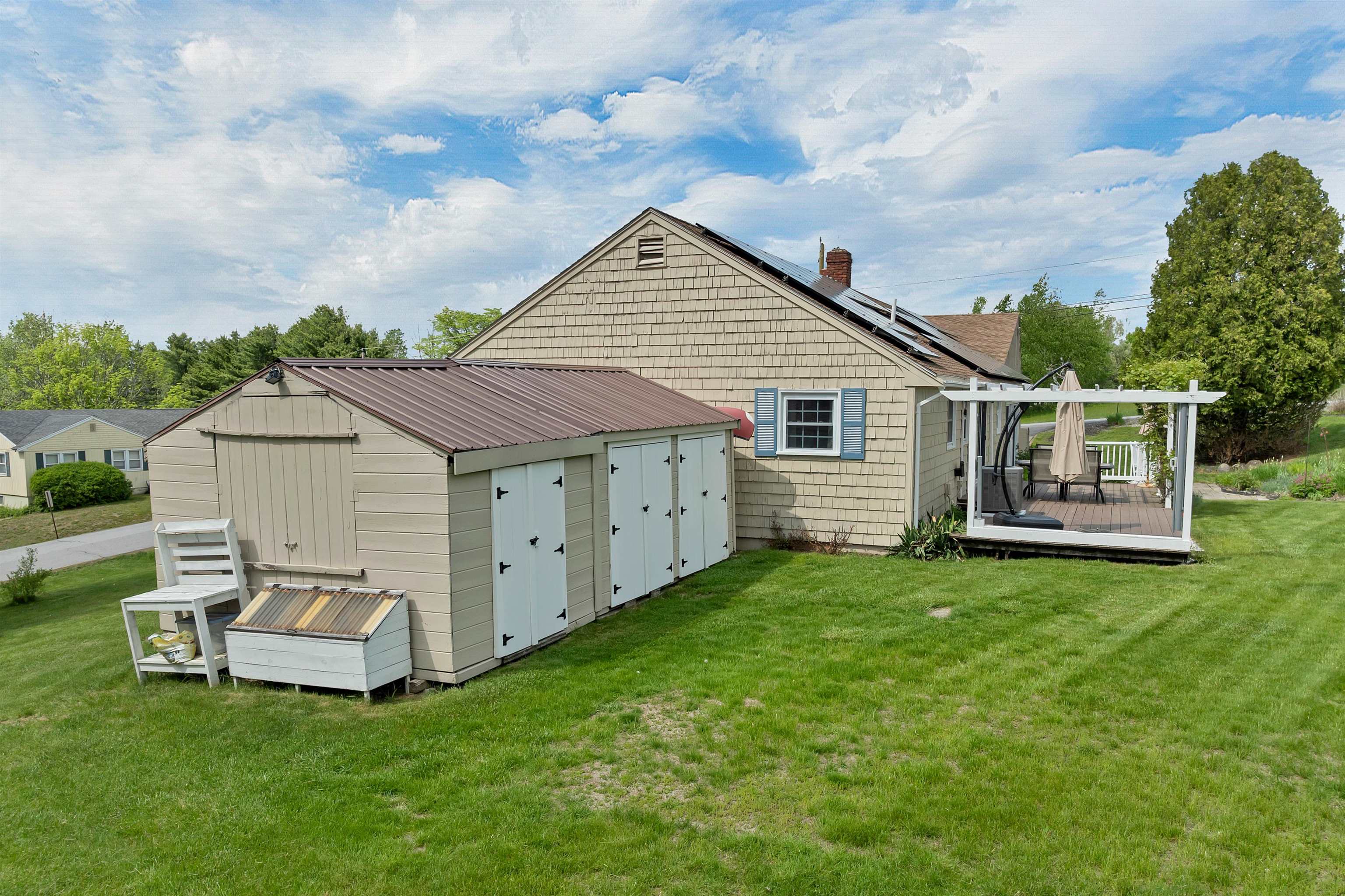main property photo 33
