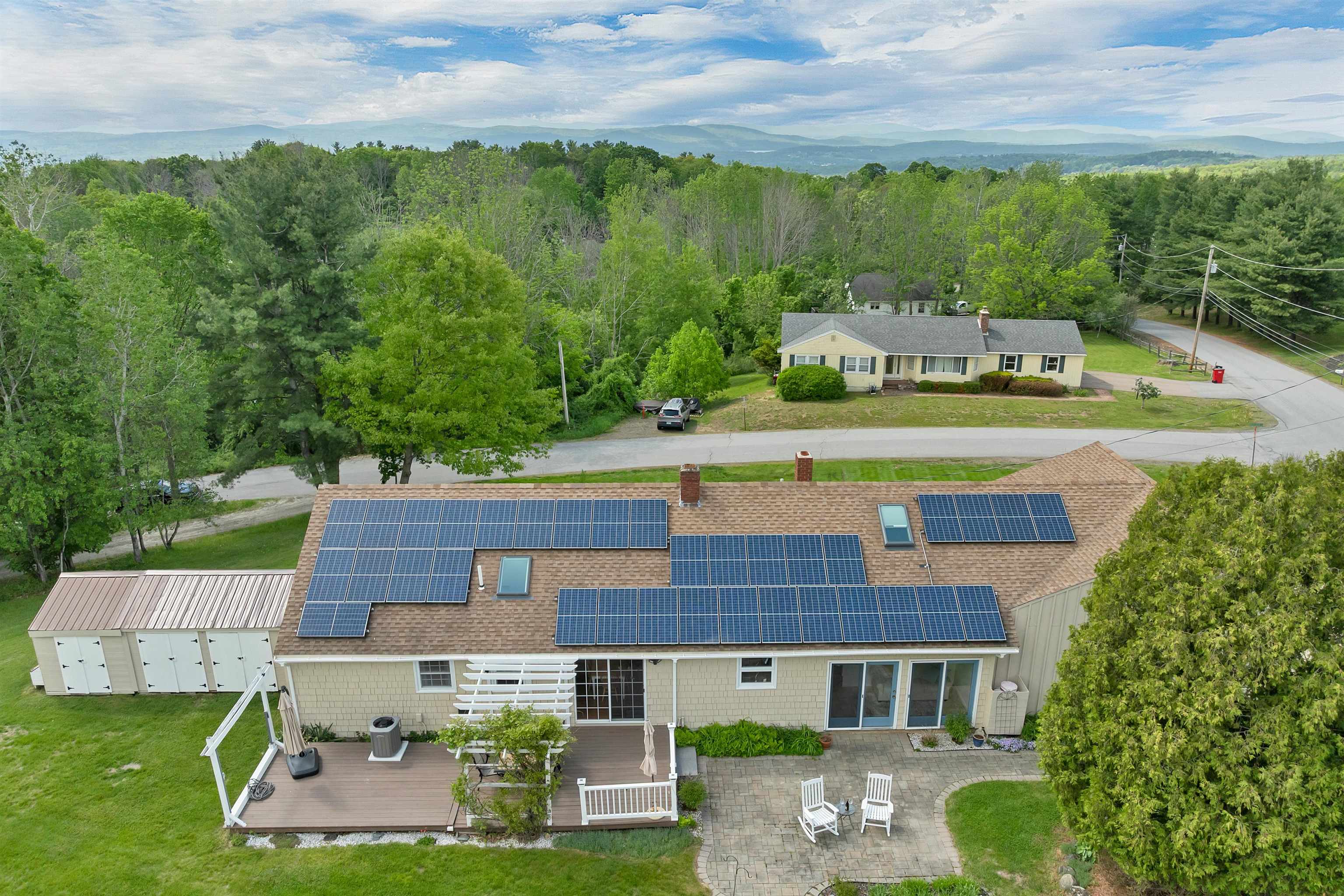 main property photo 44
