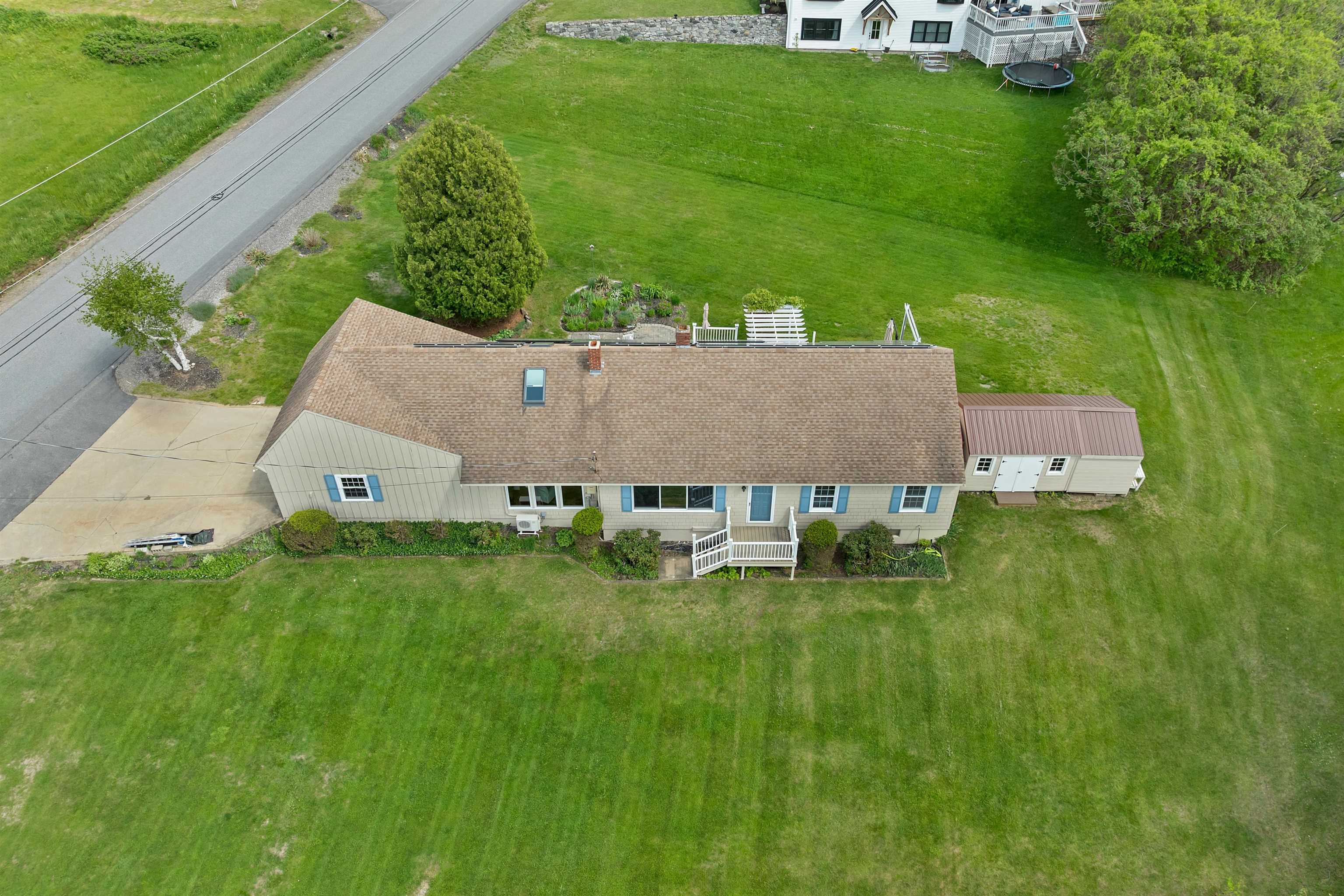 main property photo 46