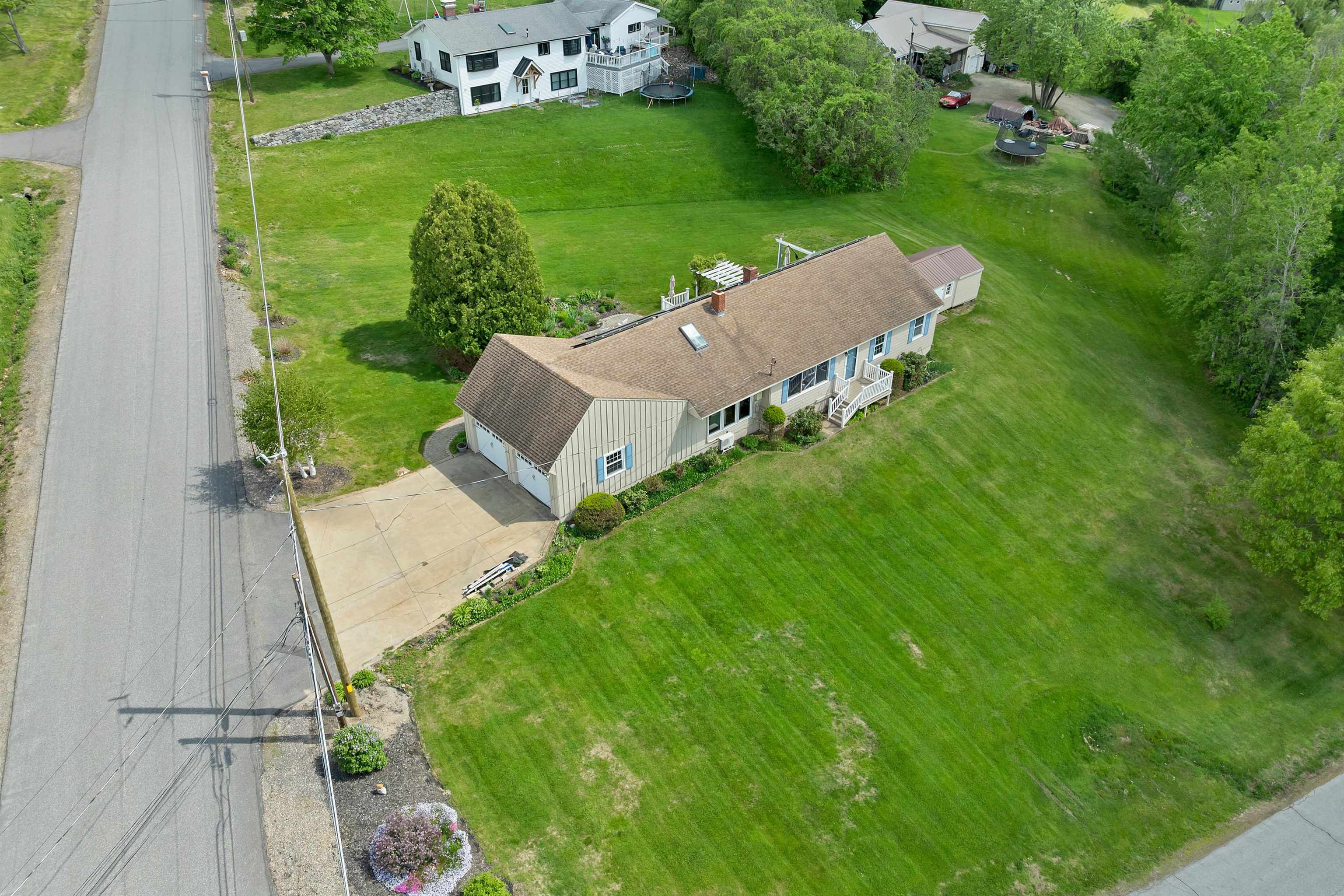 main property photo 47