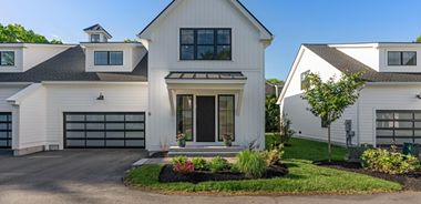 image of property with 4 Bed | 5 Bath | 3,525 Sqft