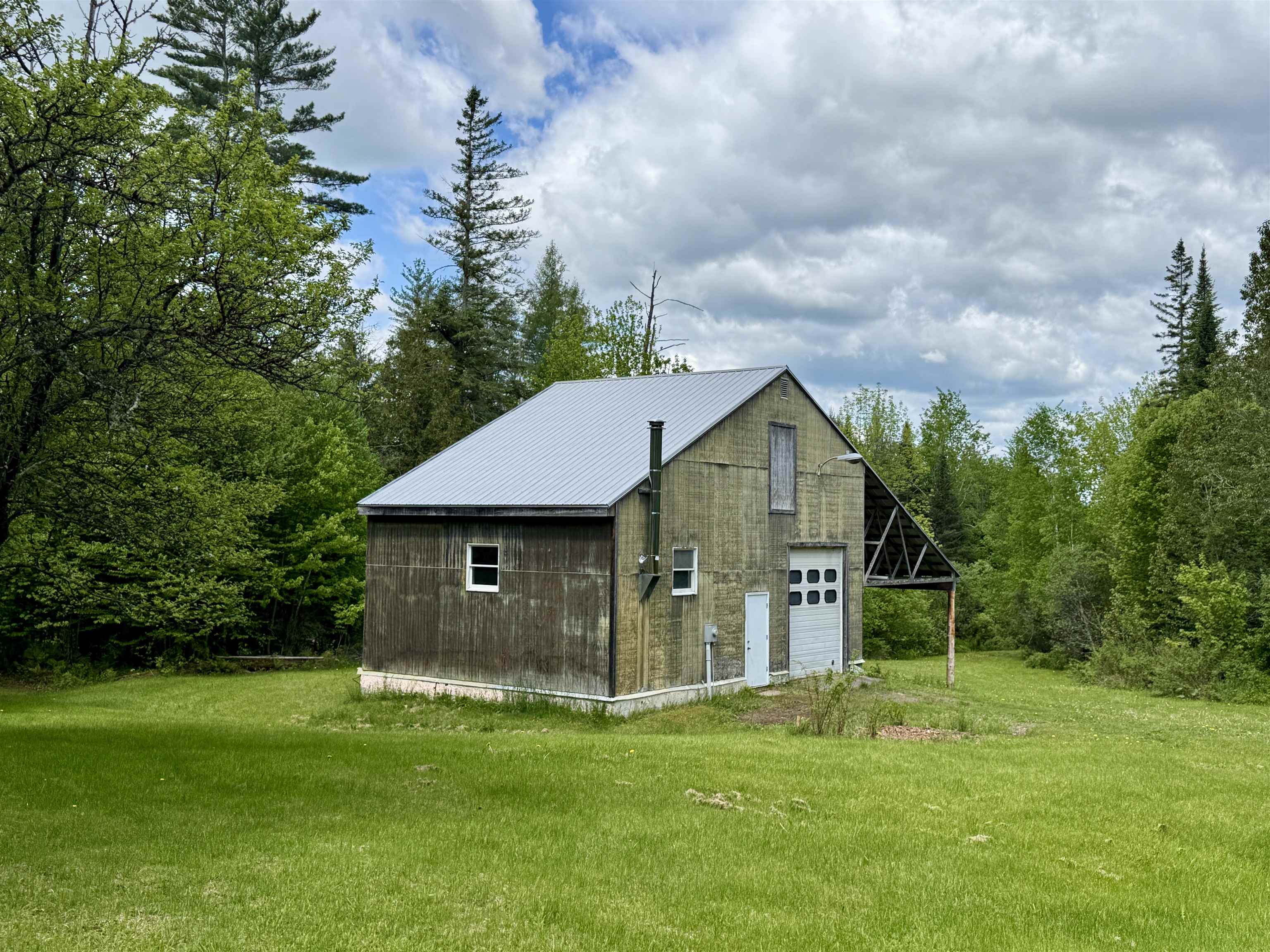 main property photo 21