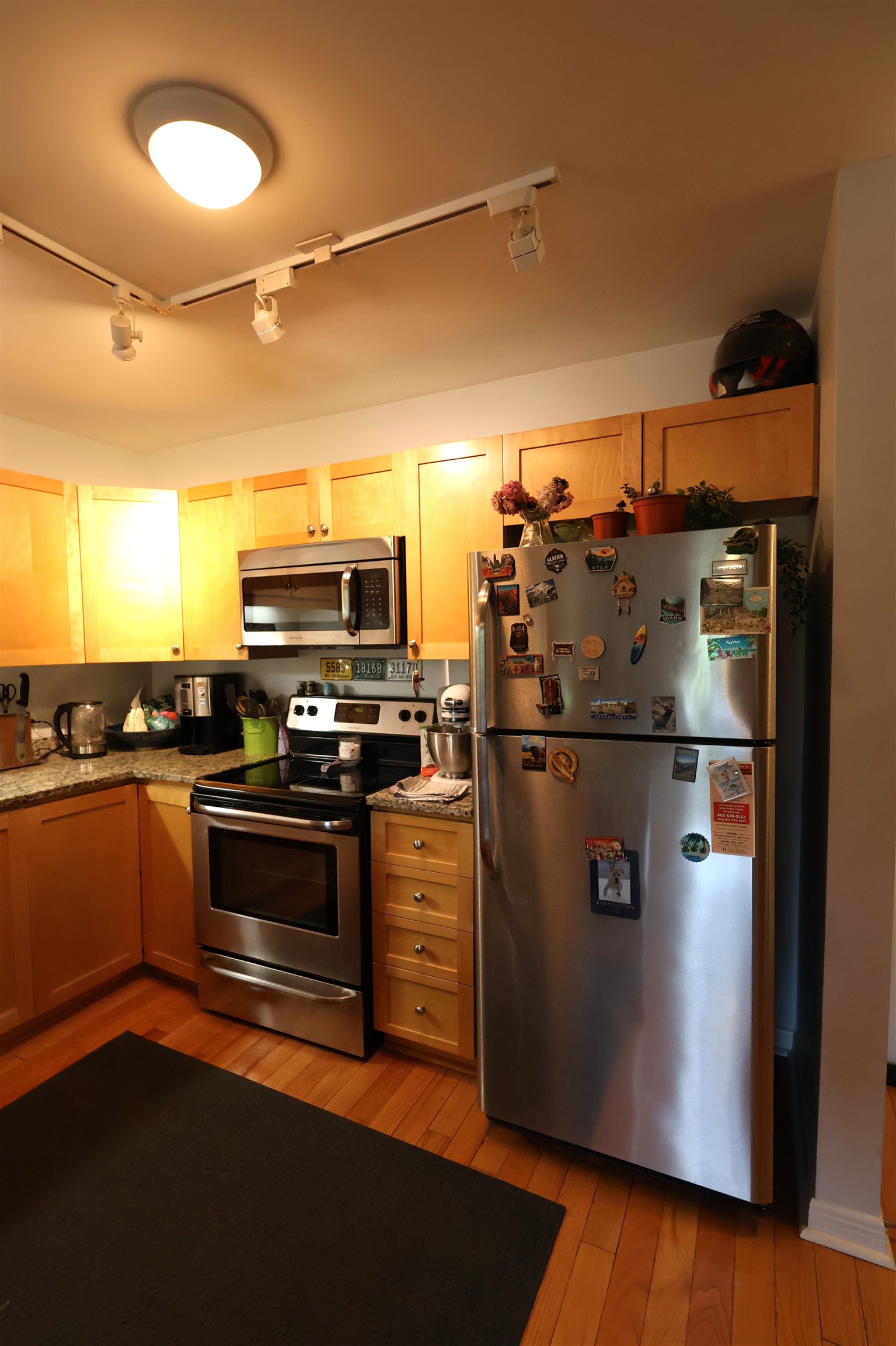 main property photo 13