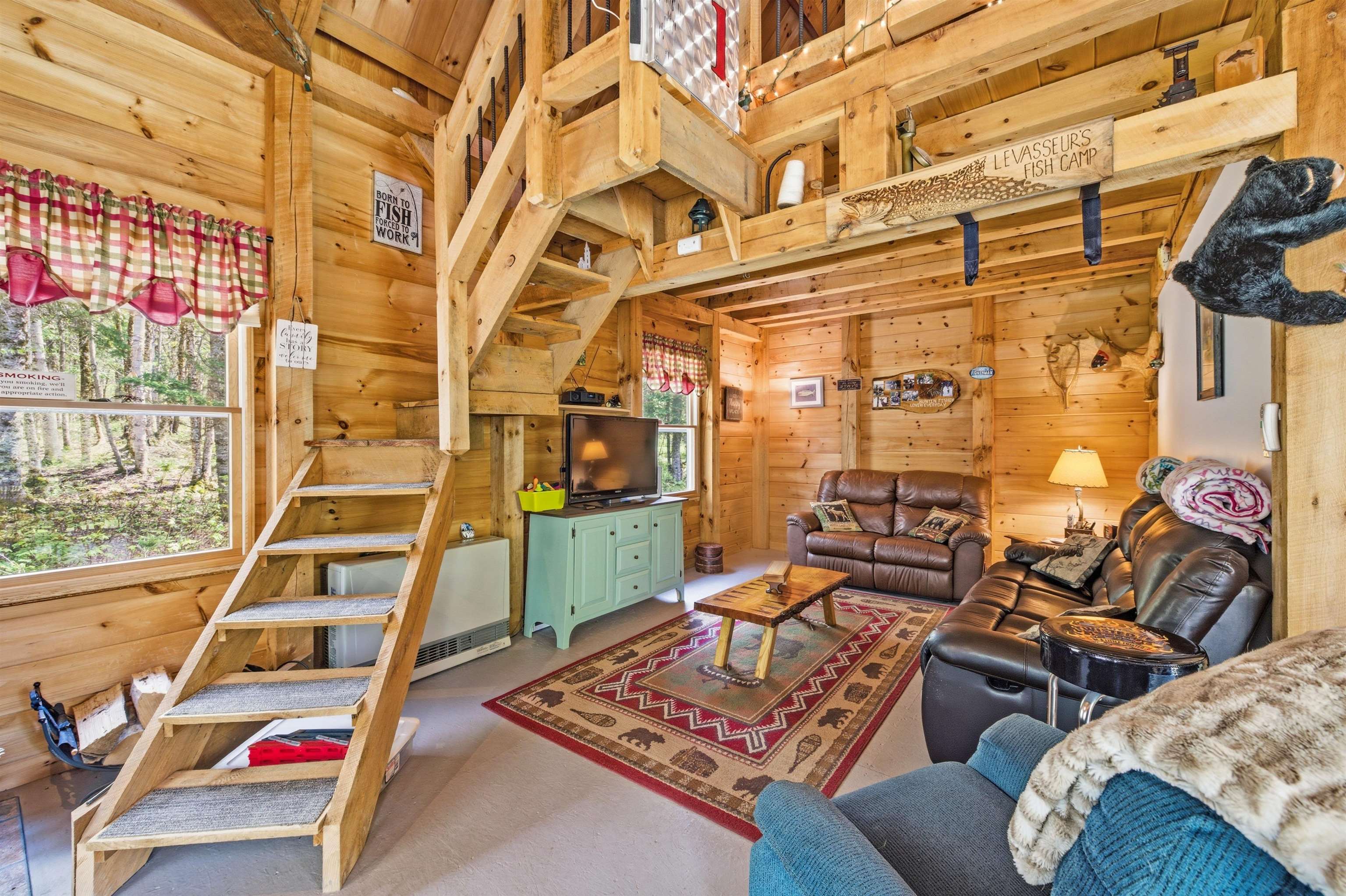 main property photo 23