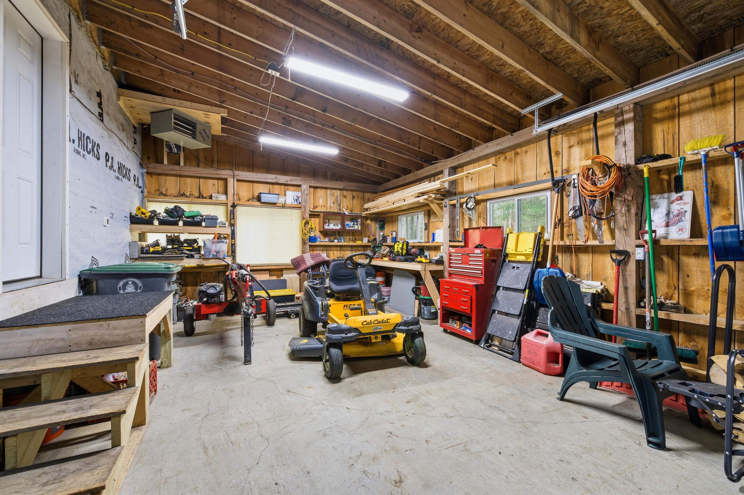 main property photo 51