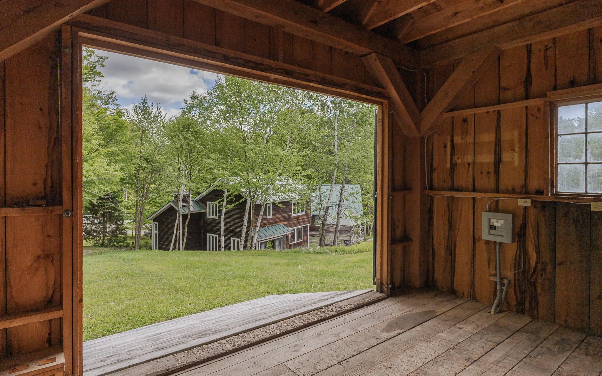 main property photo 23