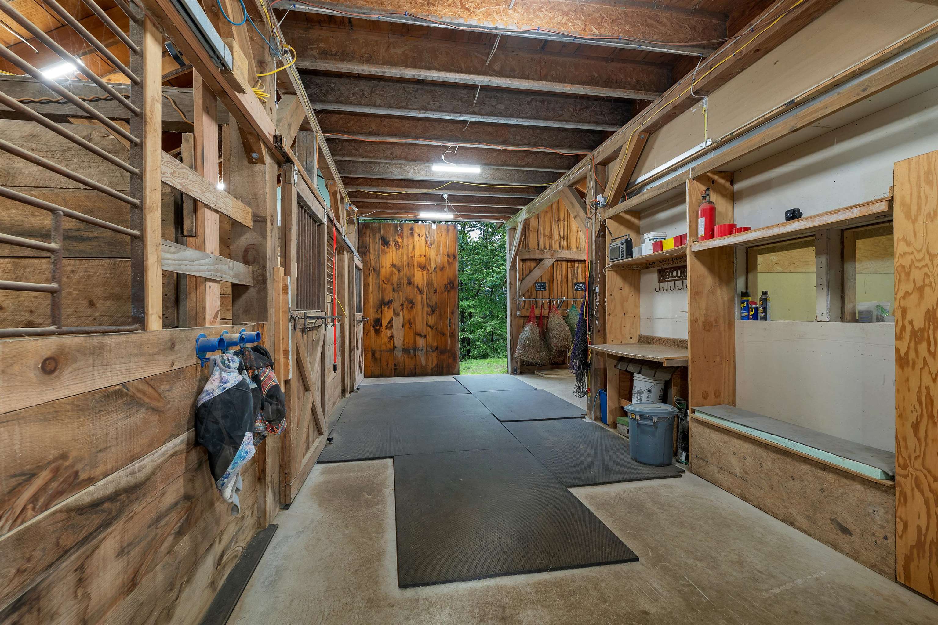 main property photo 44