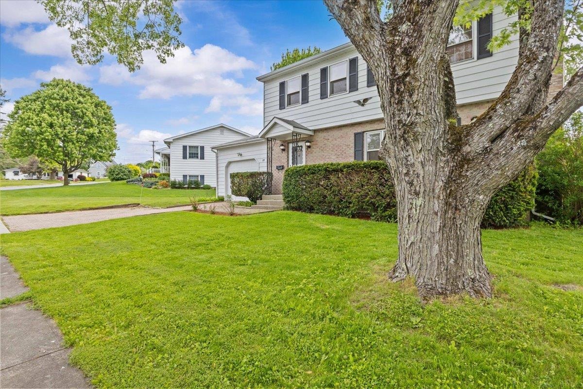 main property photo 19