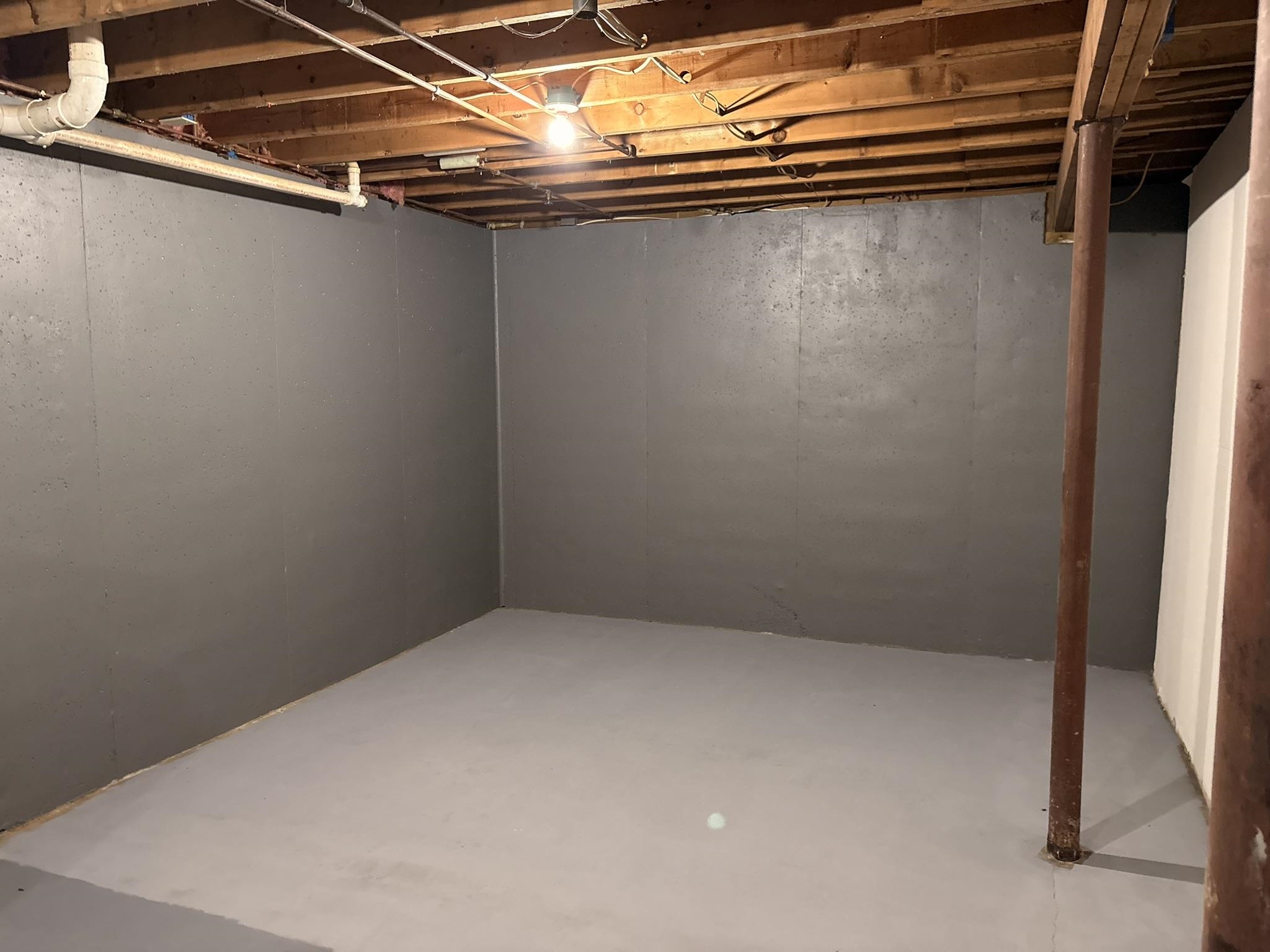 main property photo 44