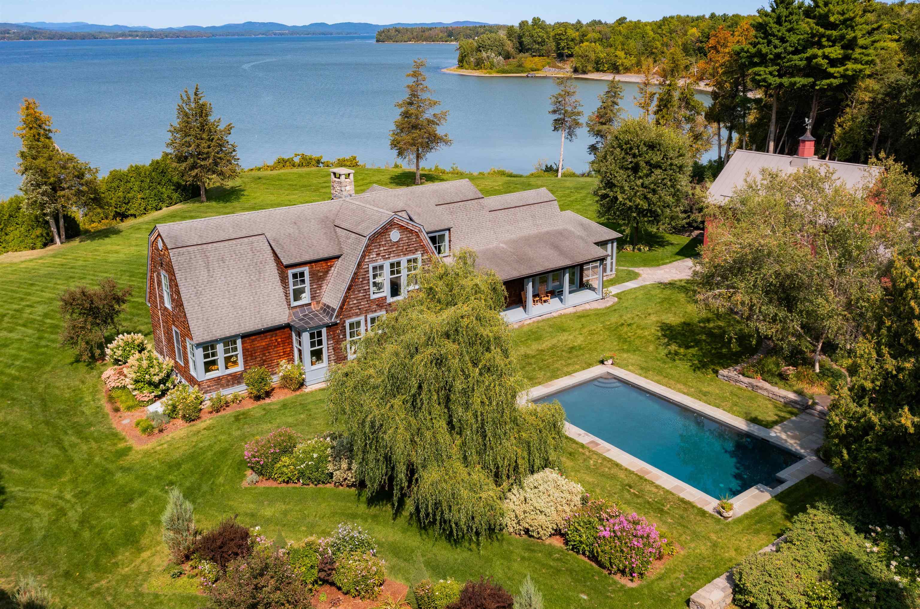 main property photo 39