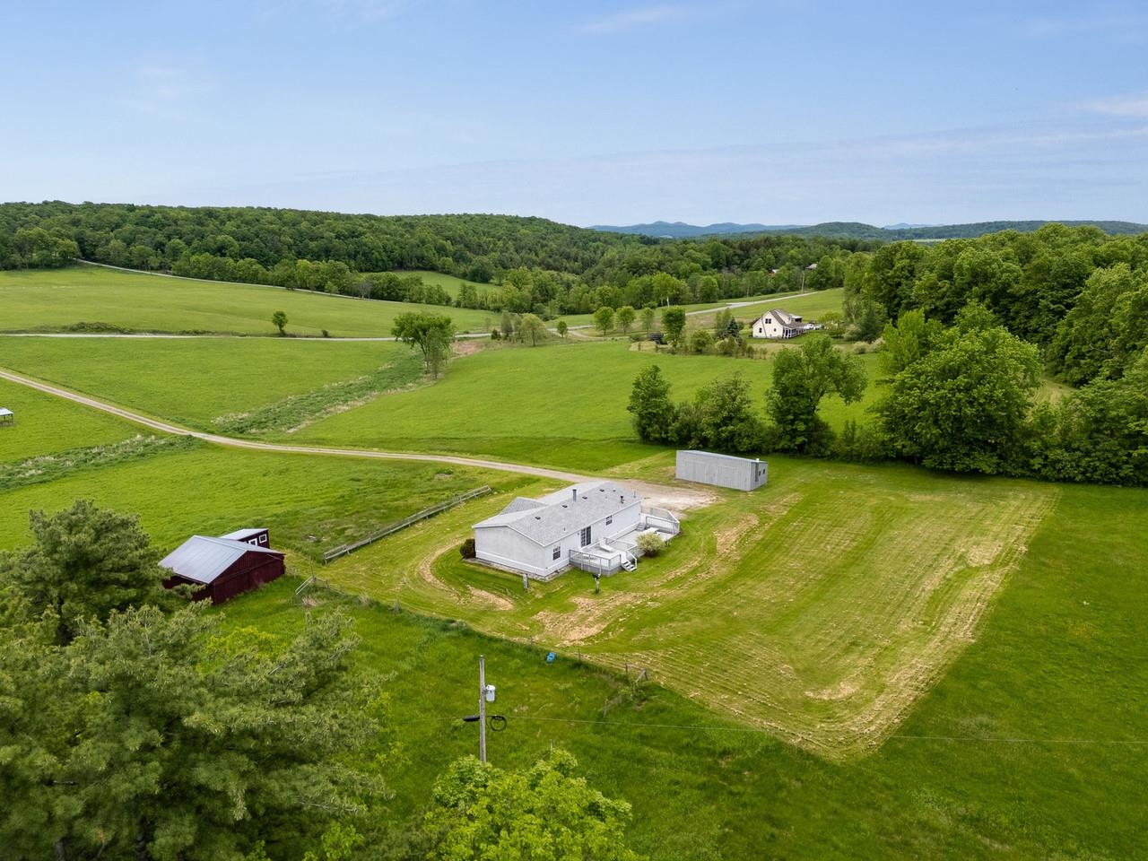 main property photo 36