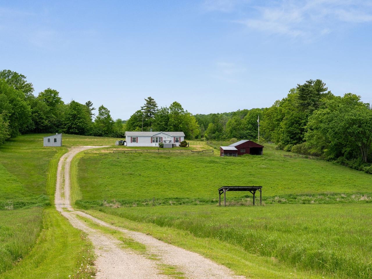 main property photo 41