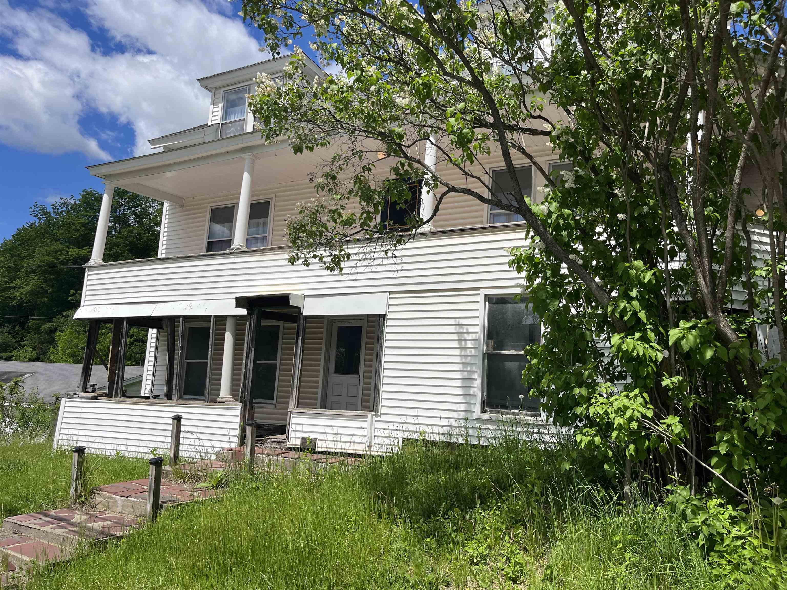 main property photo 48
