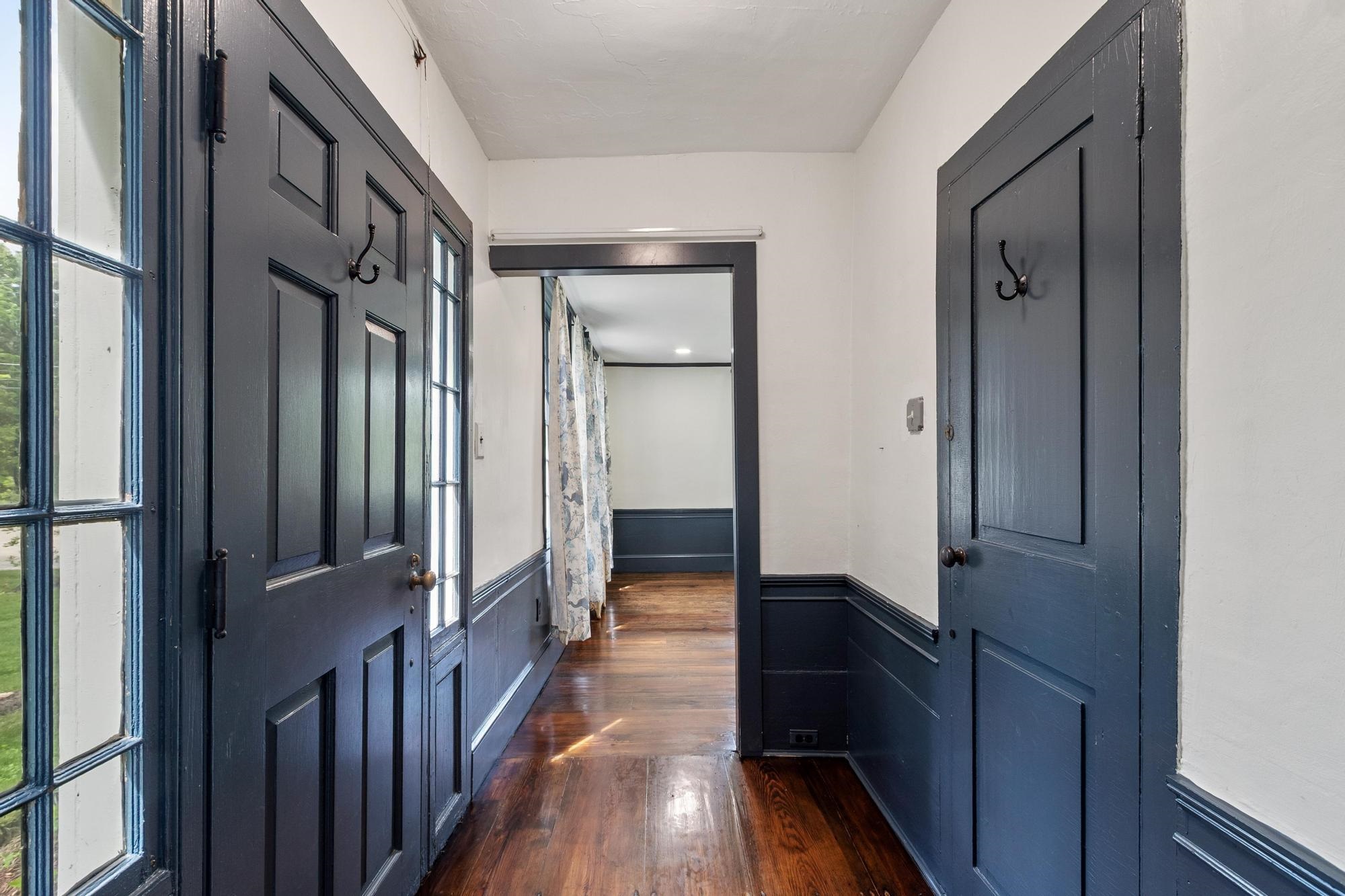 main property photo 44