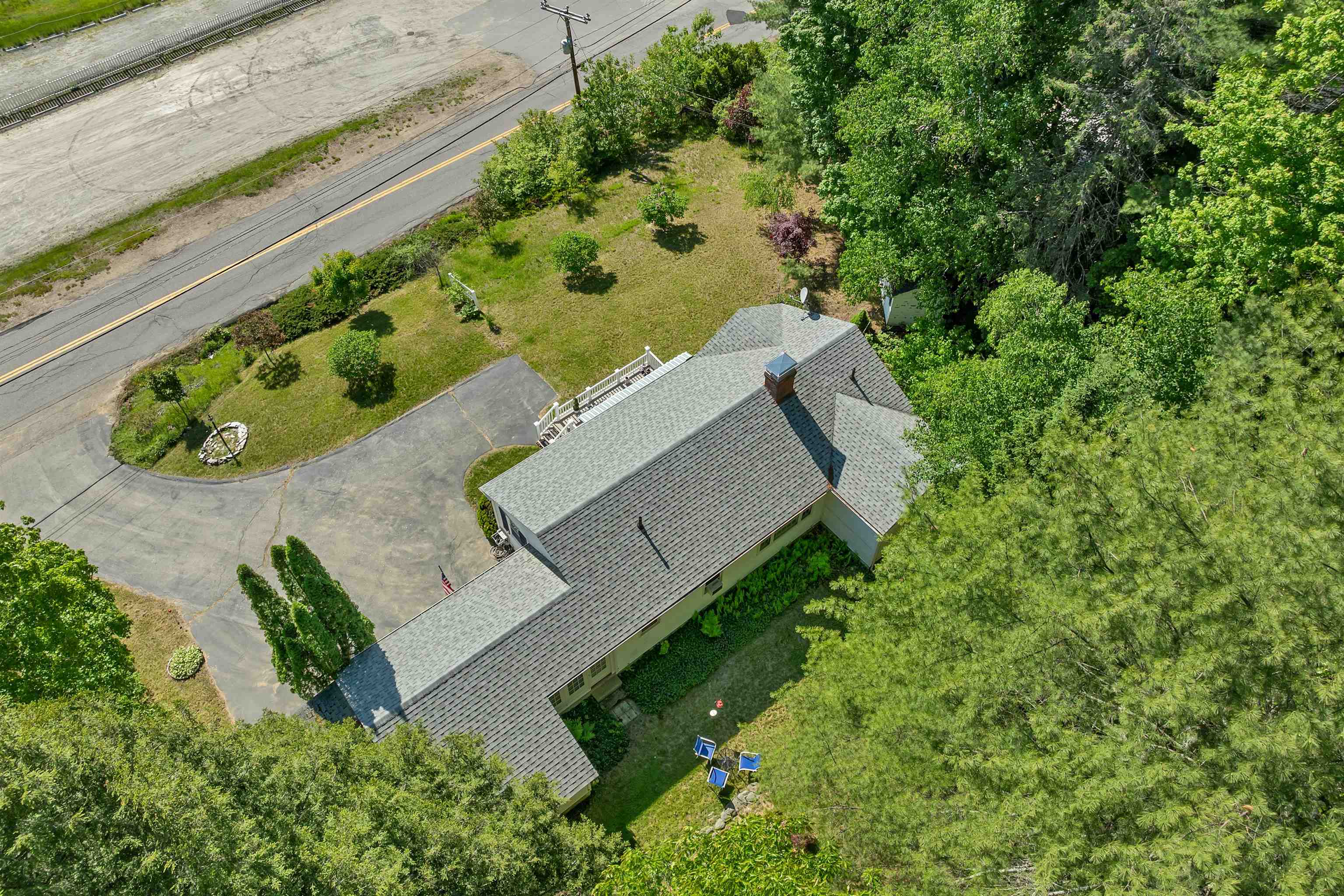 main property photo 36