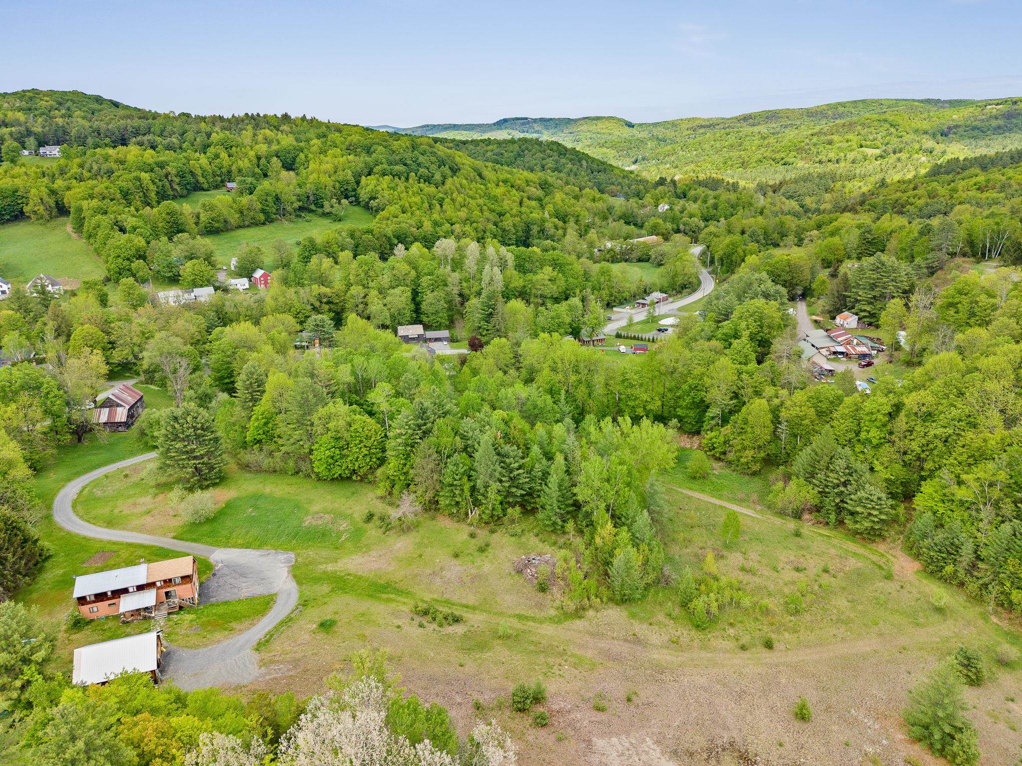 main property photo 9