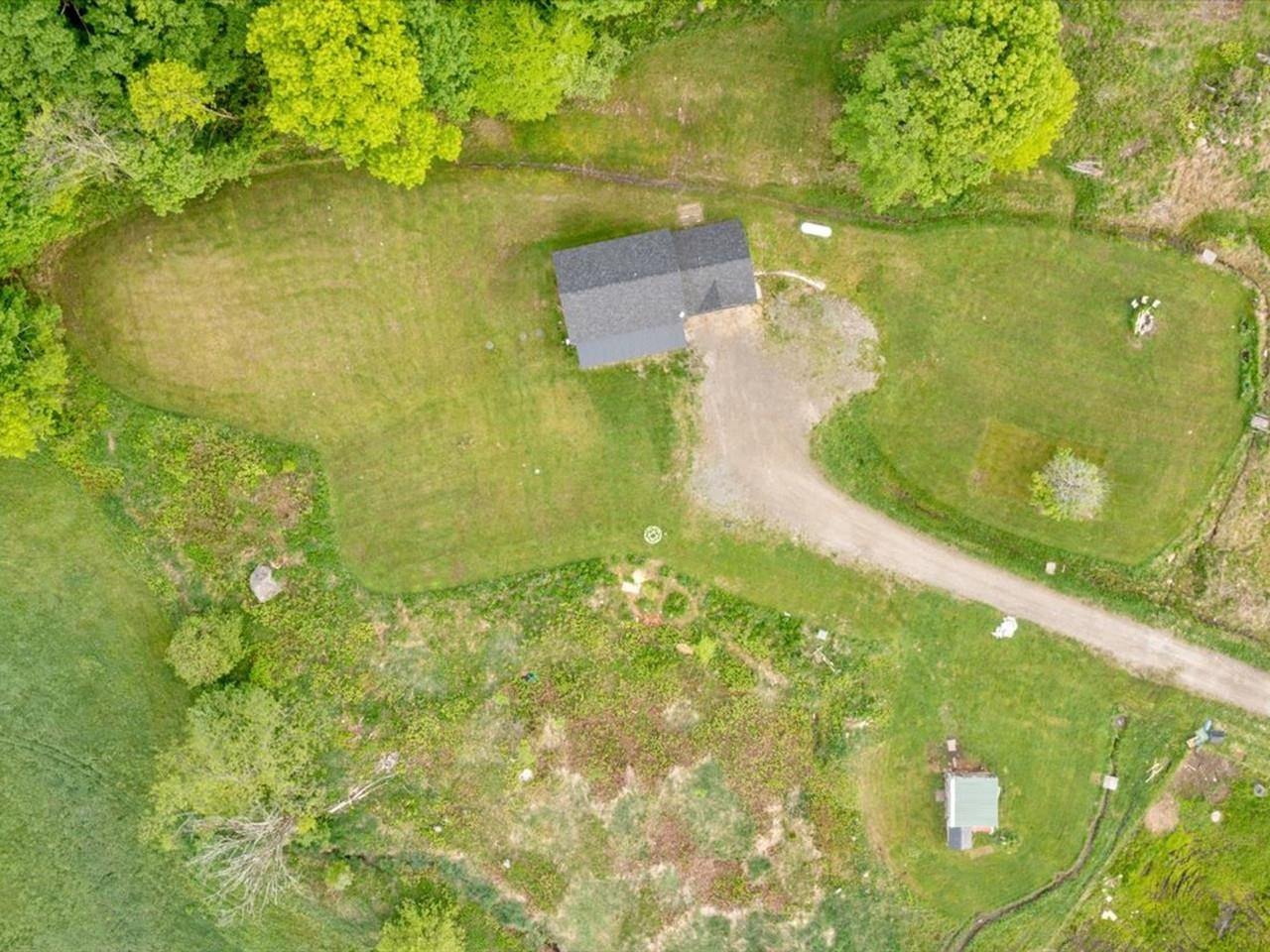 main property photo 44