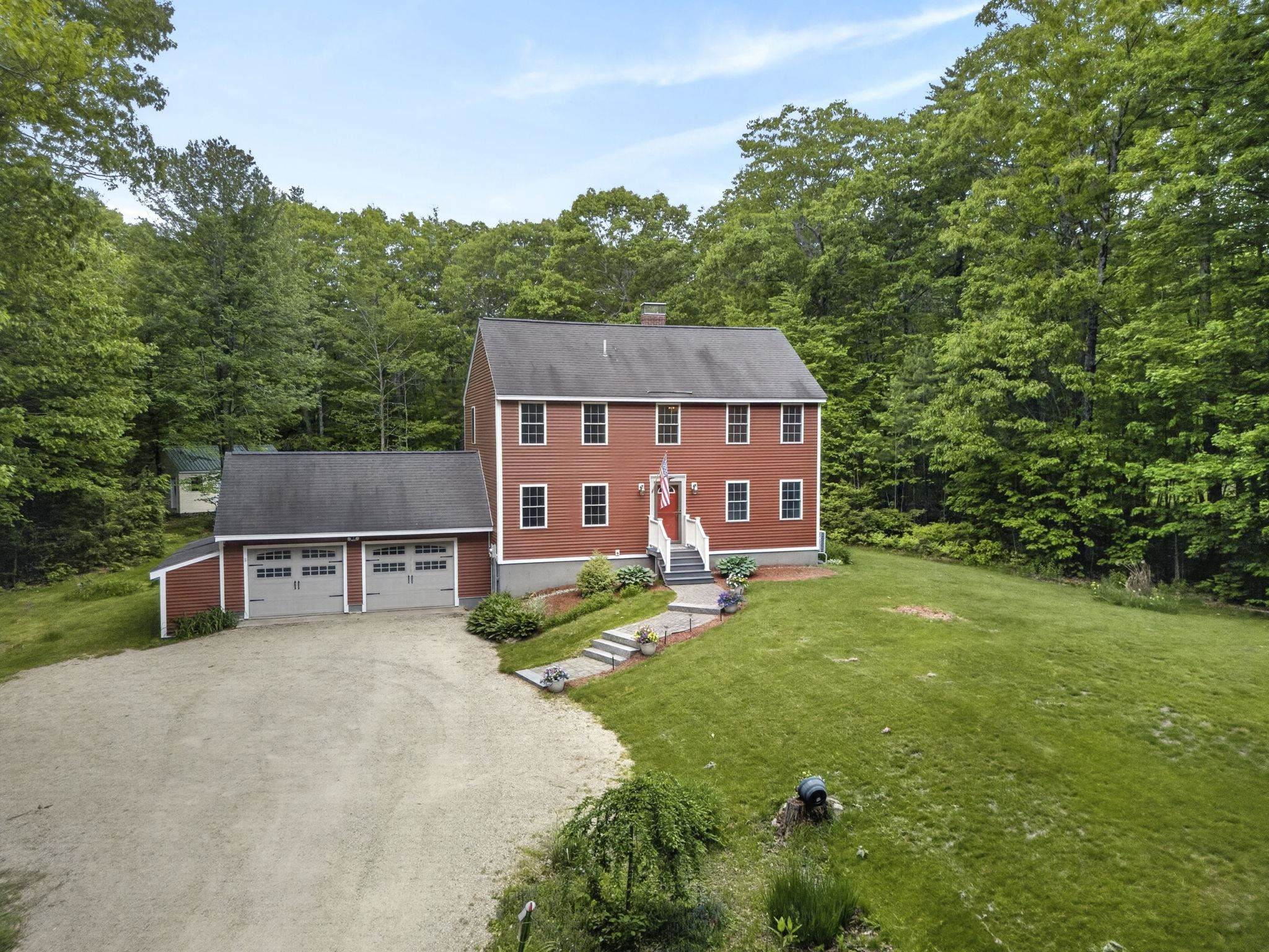 main property photo 50