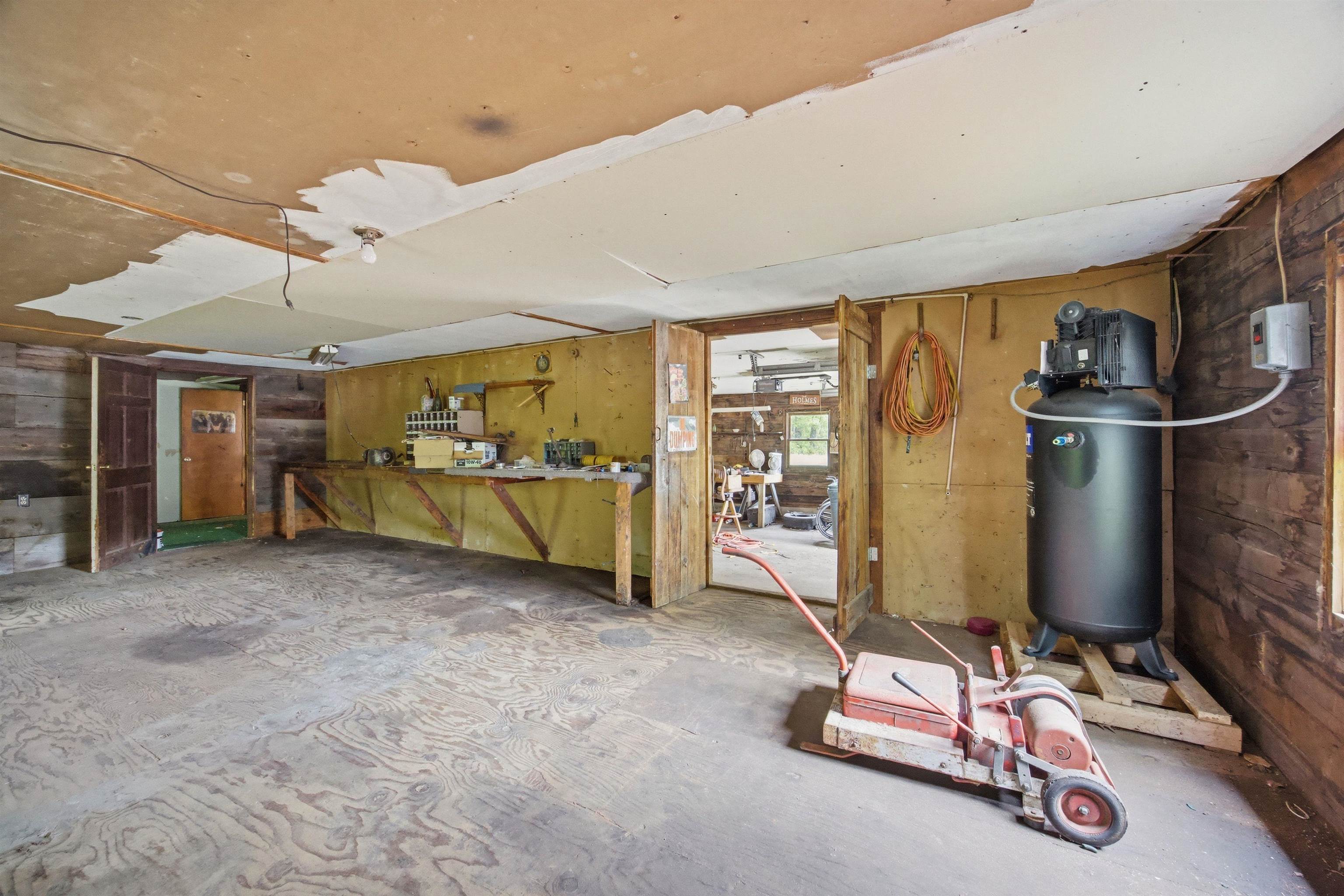main property photo 57