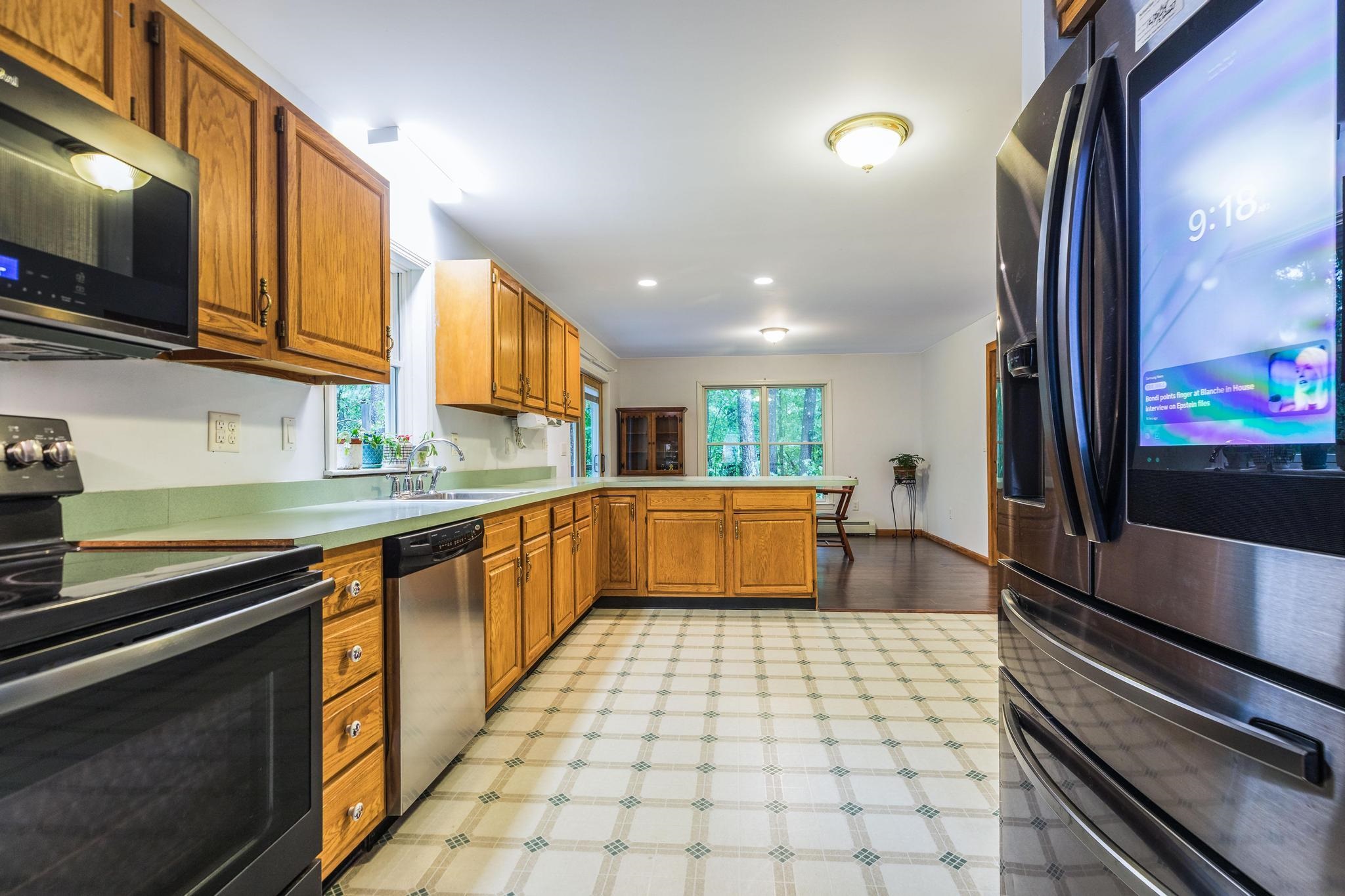 main property photo 11