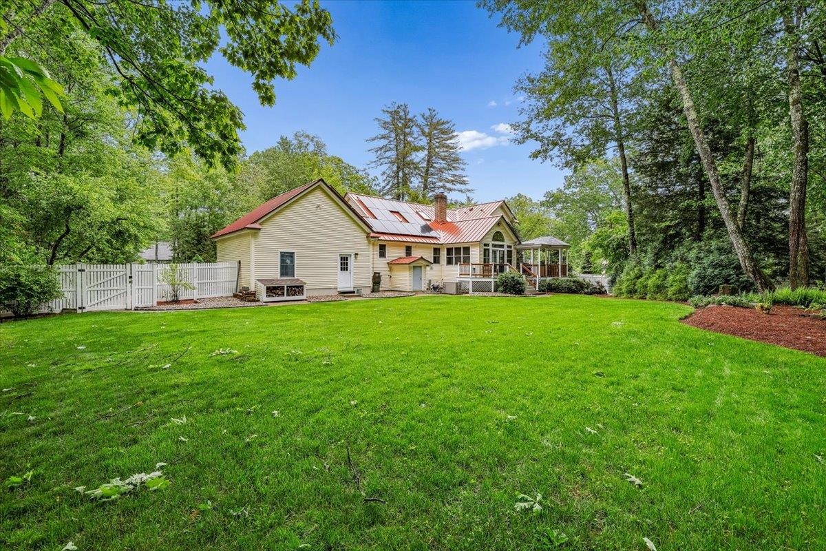 main property photo 45