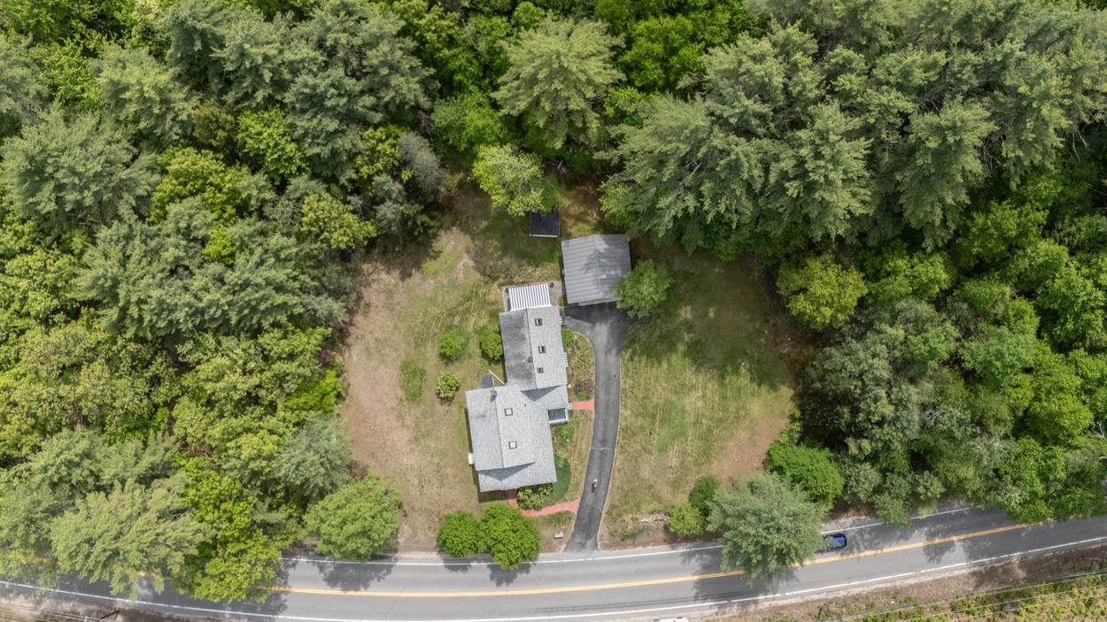 main property photo 50