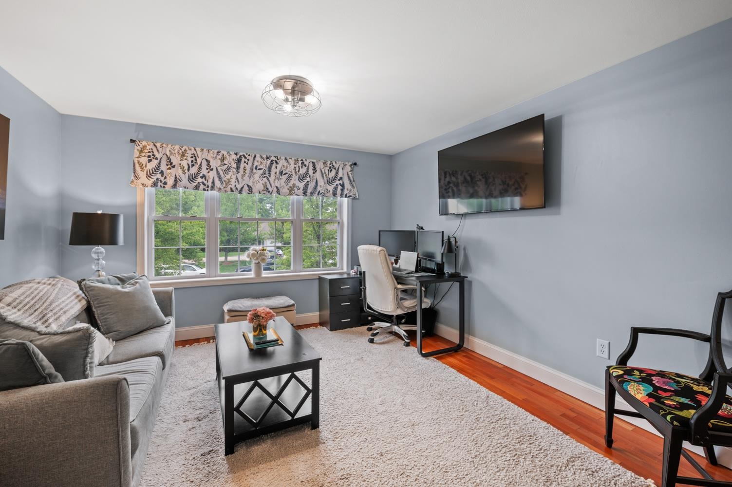 main property photo 18
