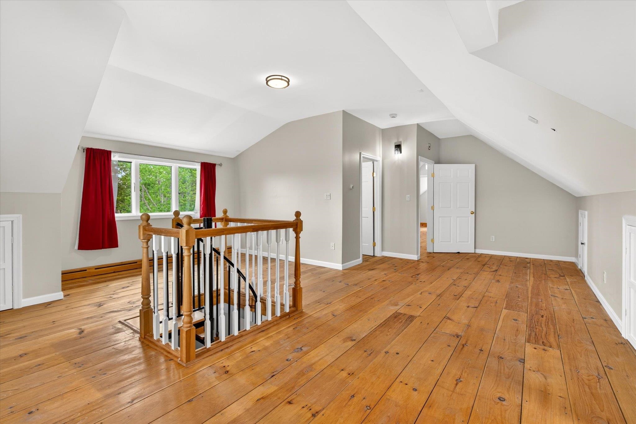 main property photo 50