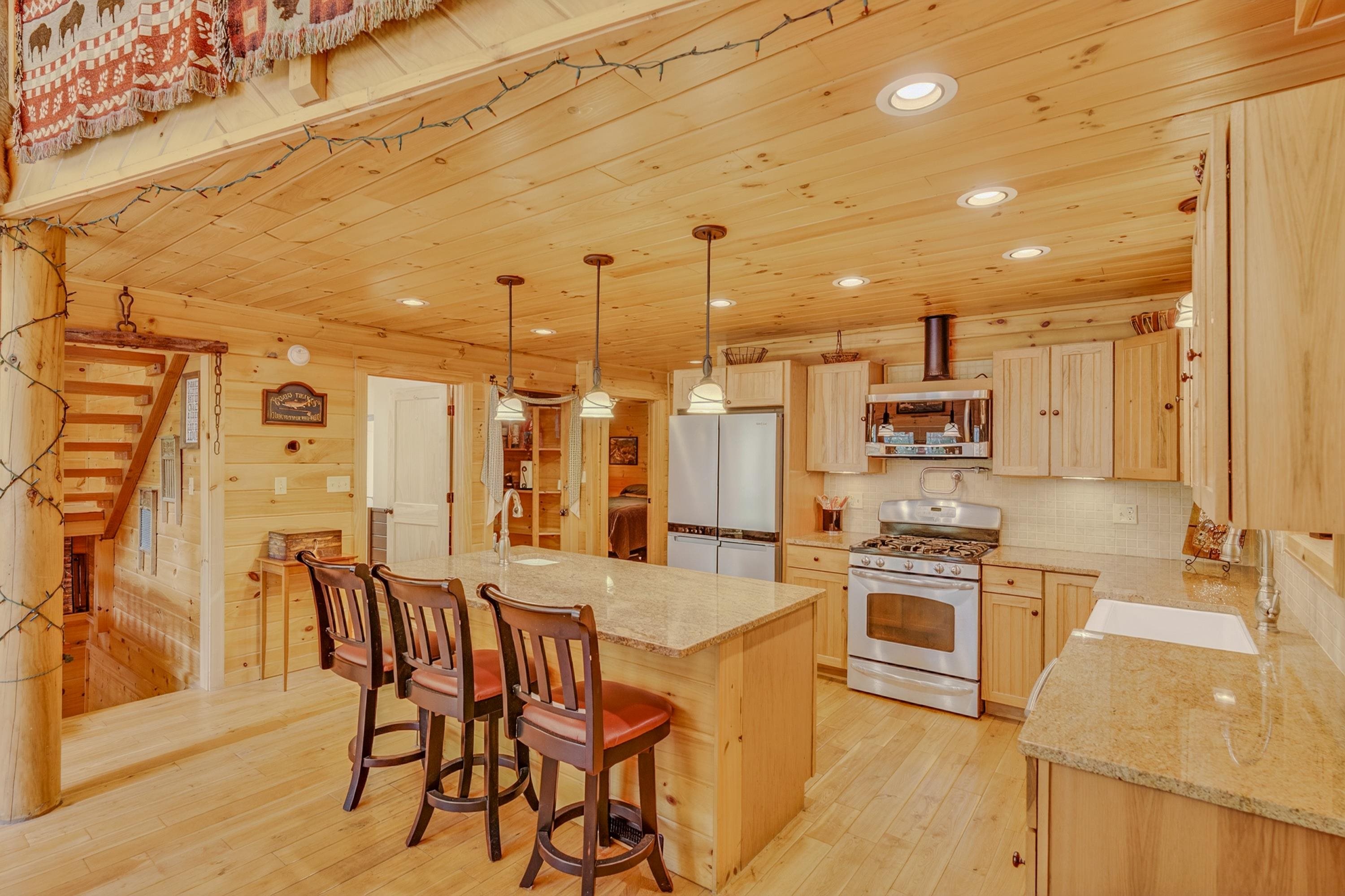 main property photo 13